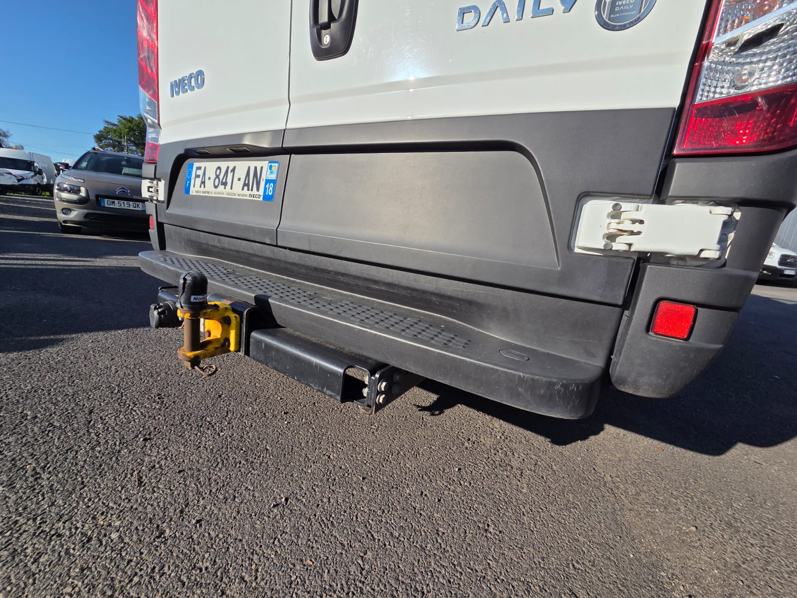 
								IVECO 35S14 2,3L plein									