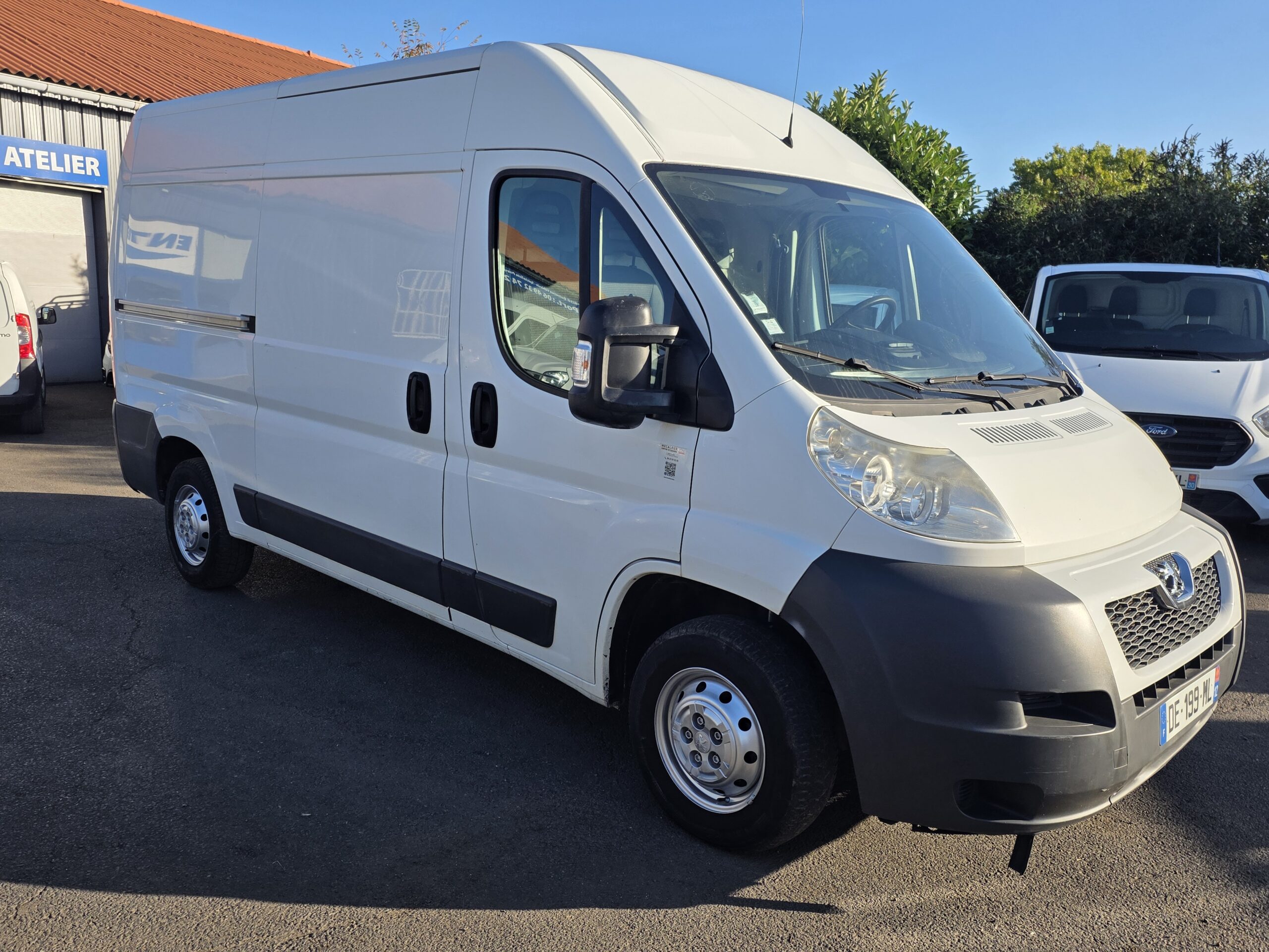 
								PEUGEOT BOXER 2.2 HDI 130CV L2H2 plein									