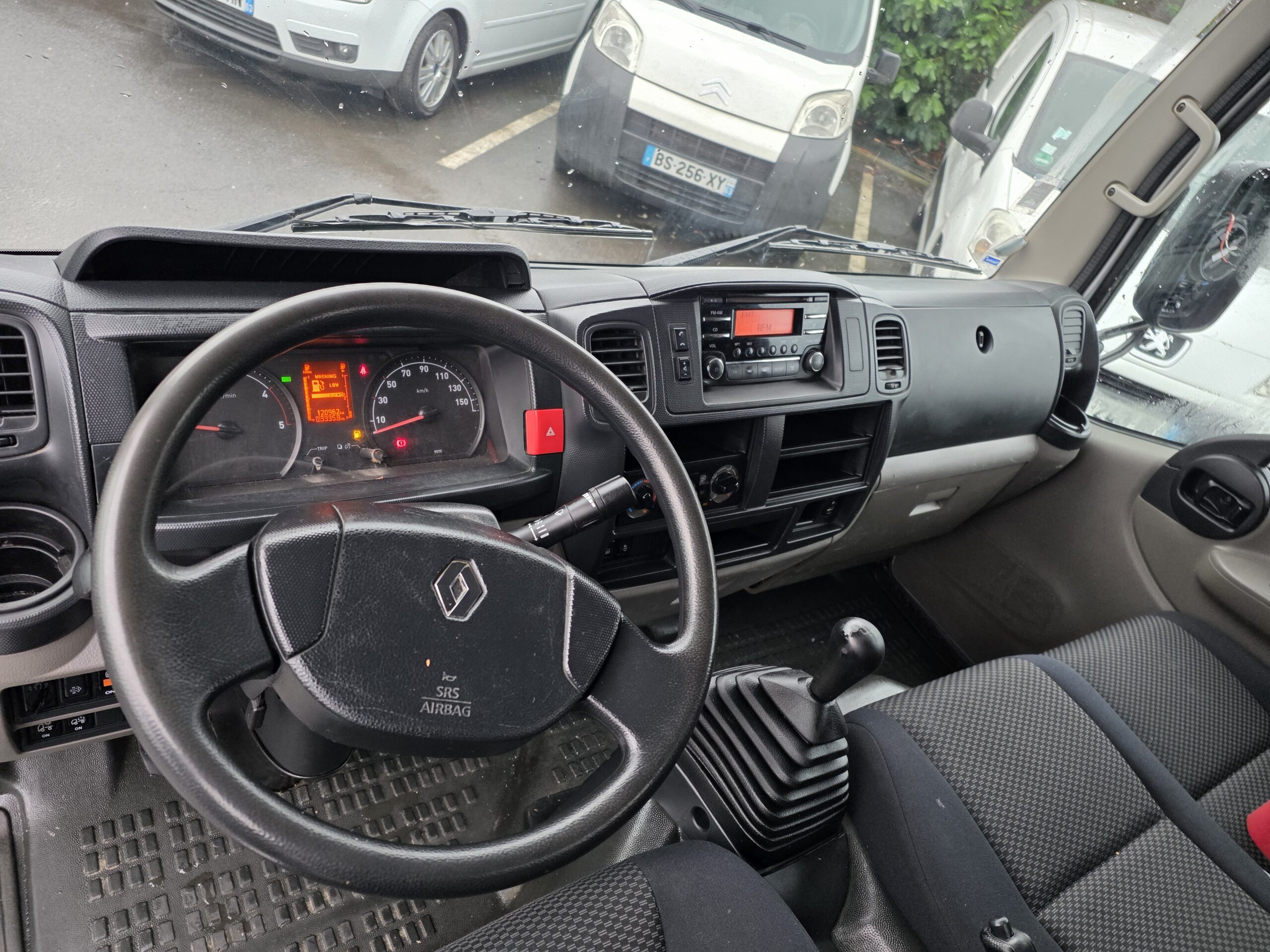 
								NISSAN MAXITY 3L 130CV 2021 130000KMS plein									