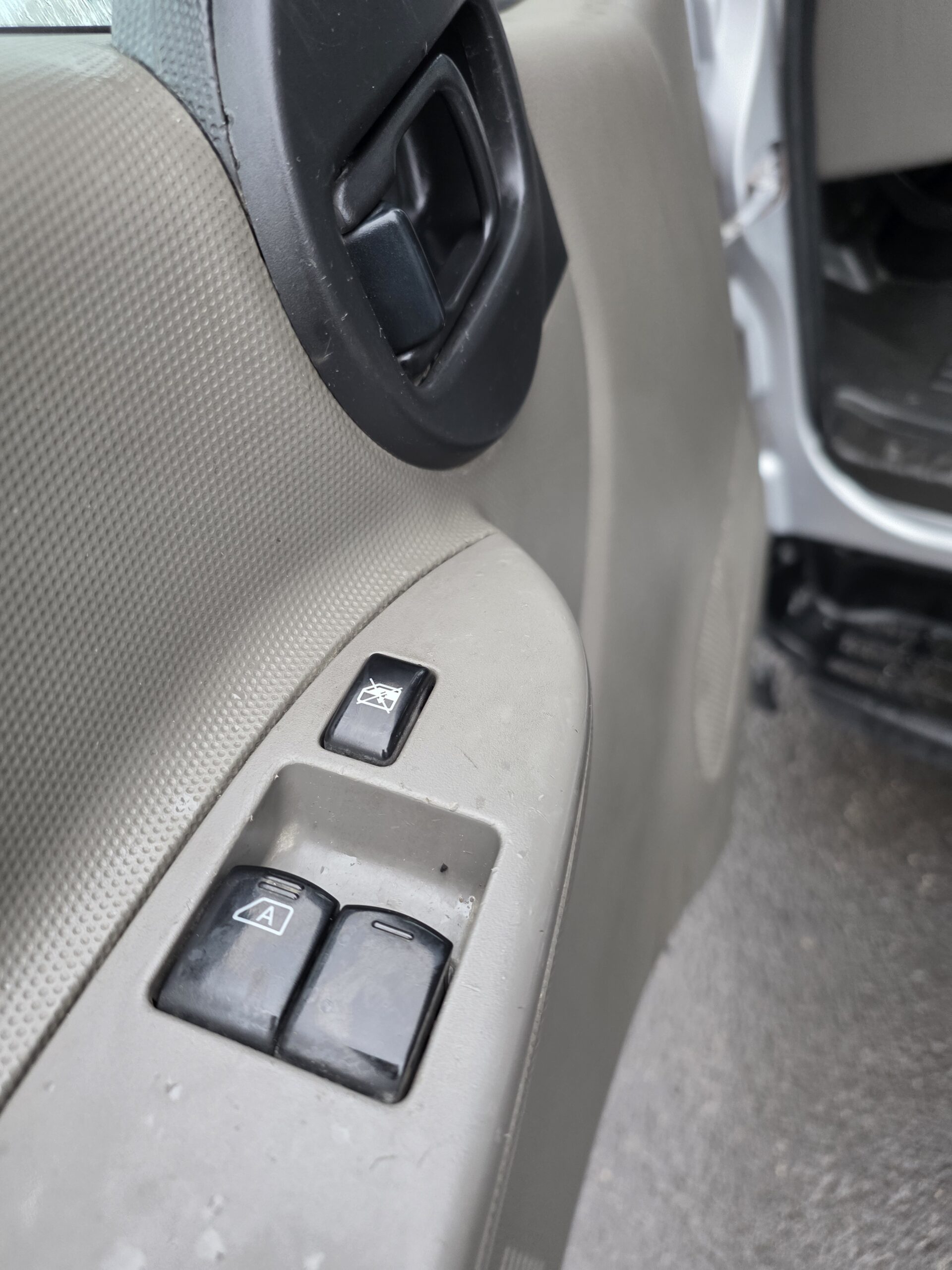 
								NISSAN MAXITY 3L 130CV 2021 130000KMS plein									