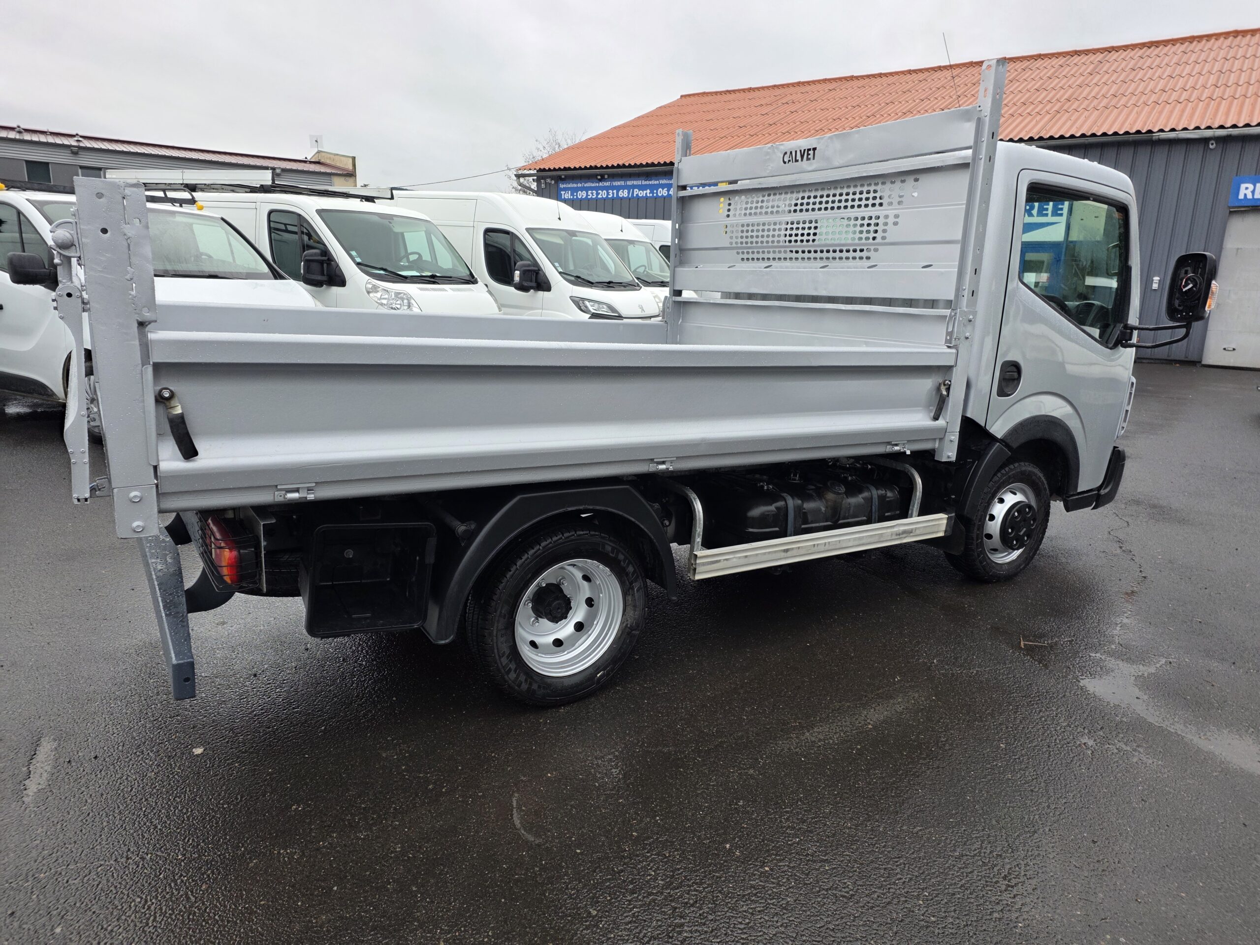 
								NISSAN MAXITY 3L 130CV 2021 130000KMS plein									