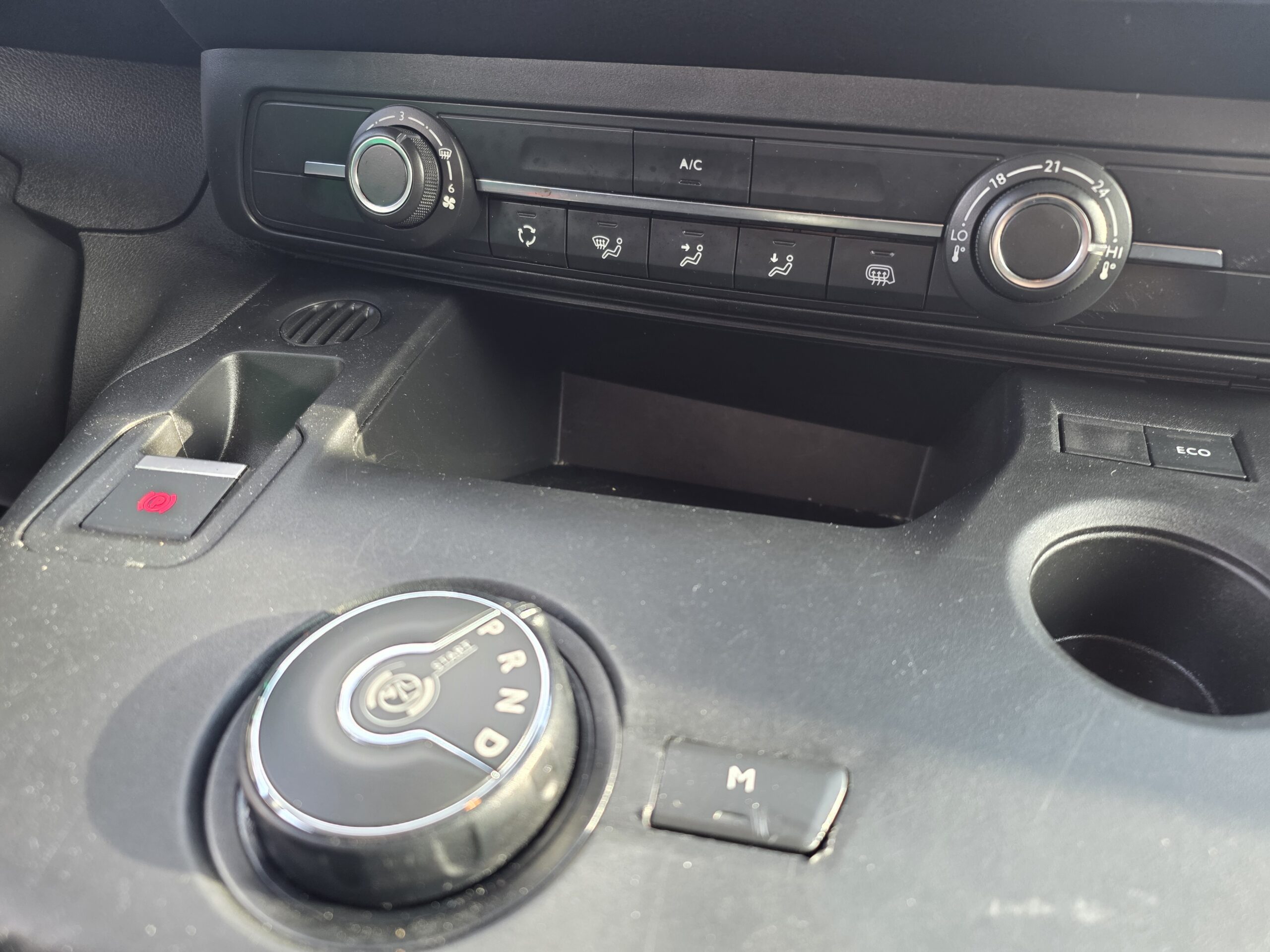 
								PEUGEOT PARTNER 1.5 HDI 130CV plein									