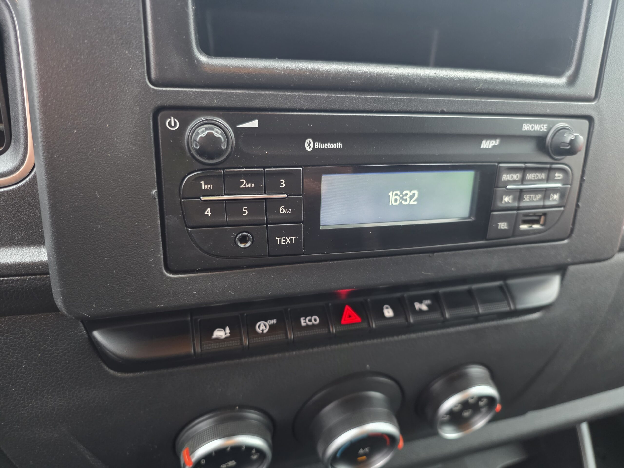 
								RENAULT MASTER RT (RENAULT TRUCK) 2.3 B.Dci 150CV L2H2 Galerie + Echelle plein									