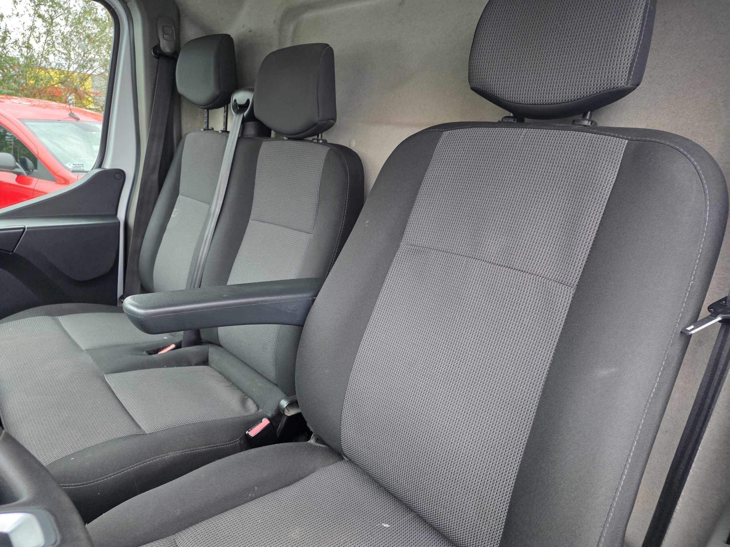 
								RENAULT MASTER RT (RENAULT TRUCK) 2.3 B.Dci 150CV L2H2 Galerie + Echelle plein									