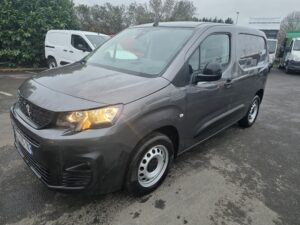 PEUGEOT PARTNER 1.5 Blue HDI 130cv BOITE AUTOMATIQUE