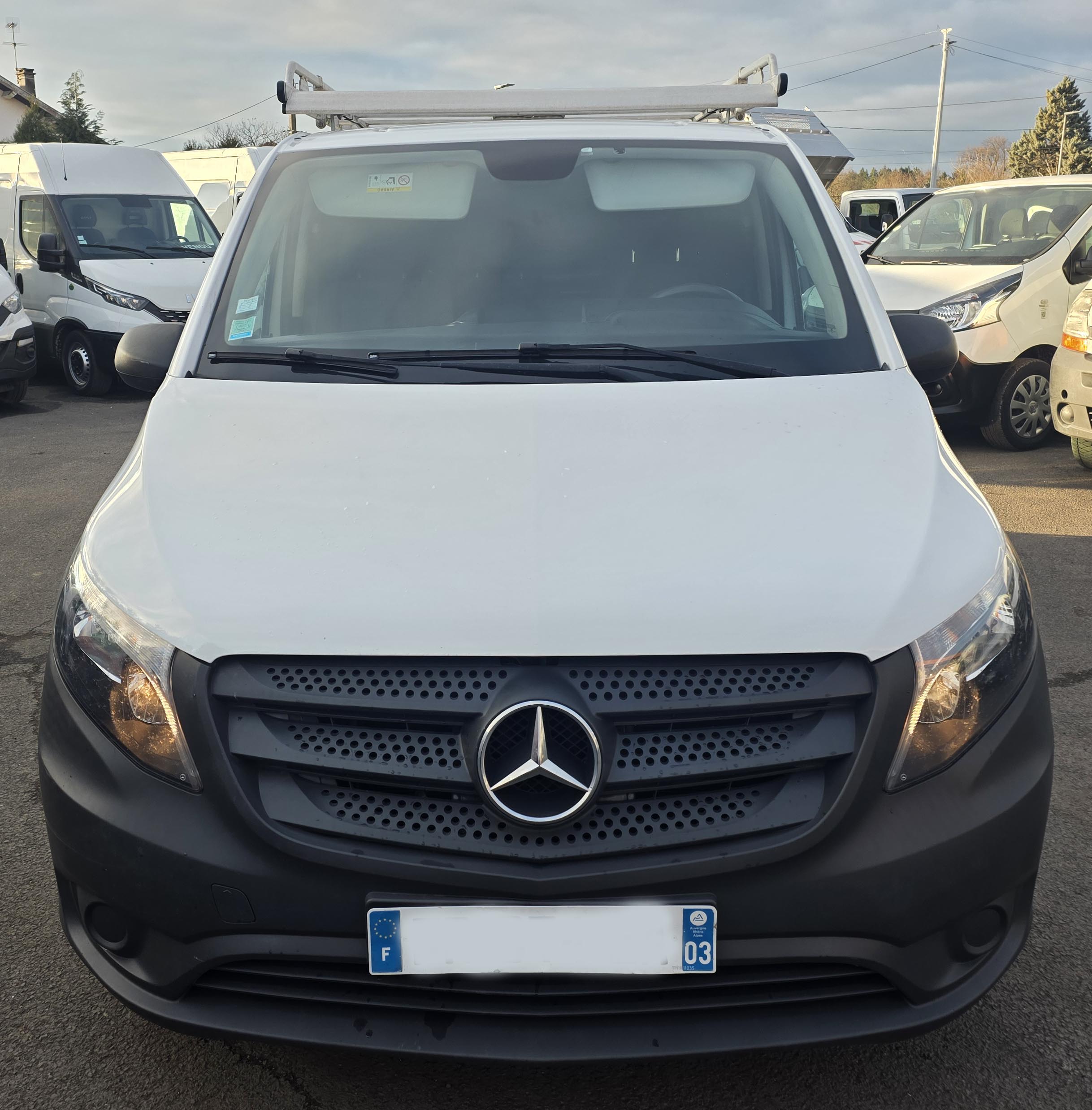 
								MERCEDES-BENZ VITO LONG 114CDI avec galerie MTS alu État Neuf plein									