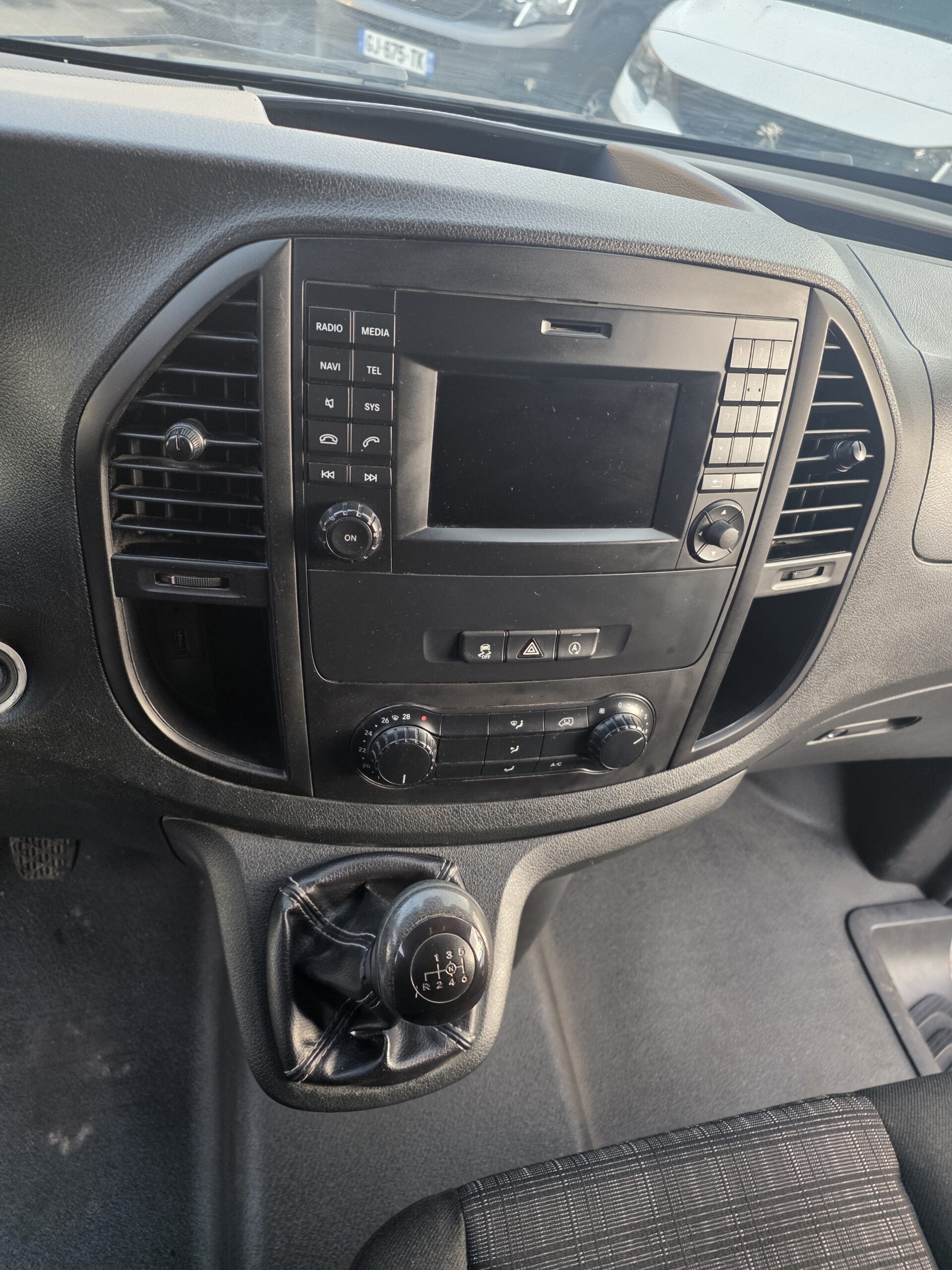 
								MERCEDES-BENZ VITO LONG 114CDI avec galerie MTS alu État Neuf plein									