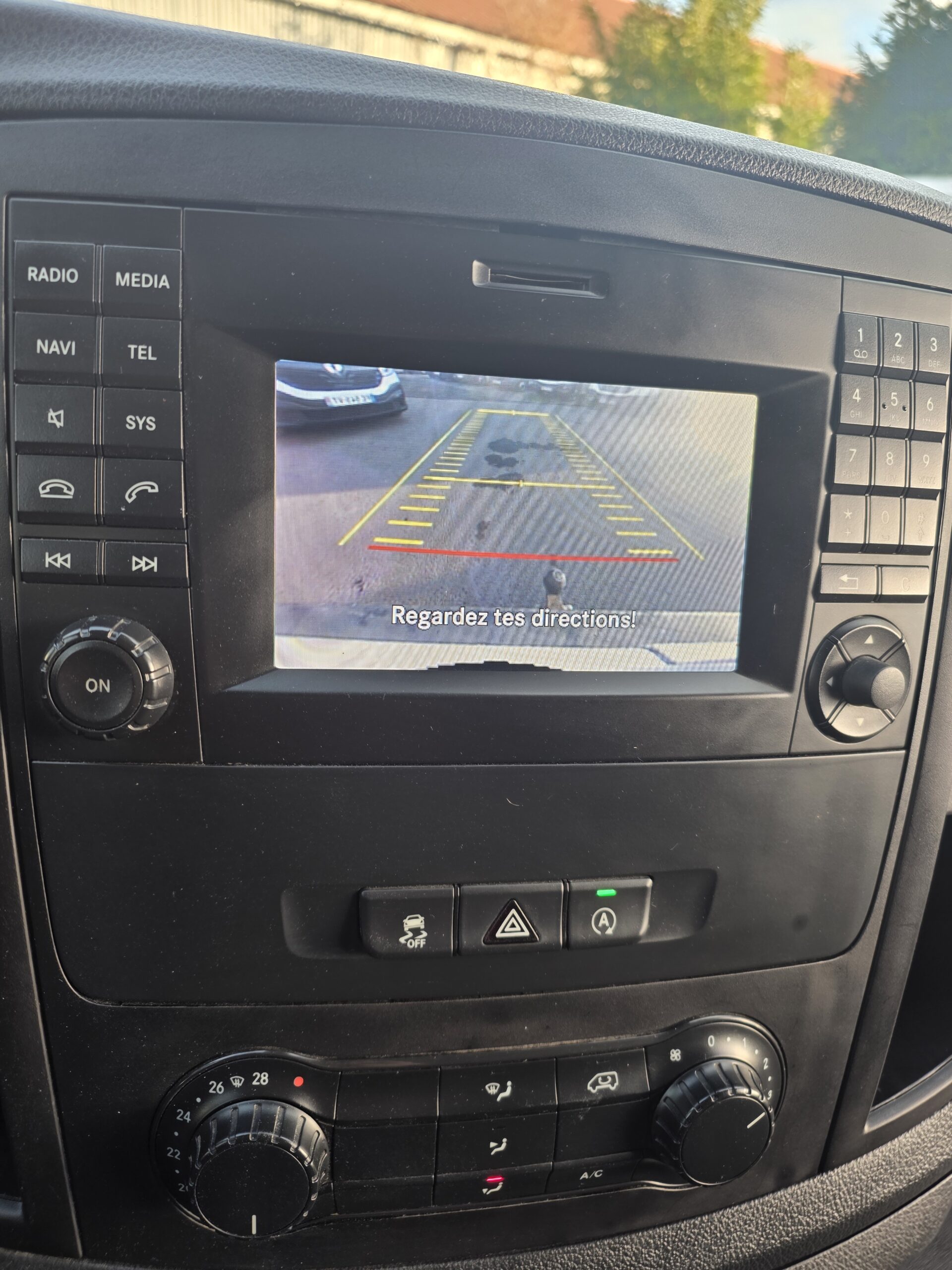 
								MERCEDES-BENZ VITO LONG 114CDI avec galerie MTS alu État Neuf plein									