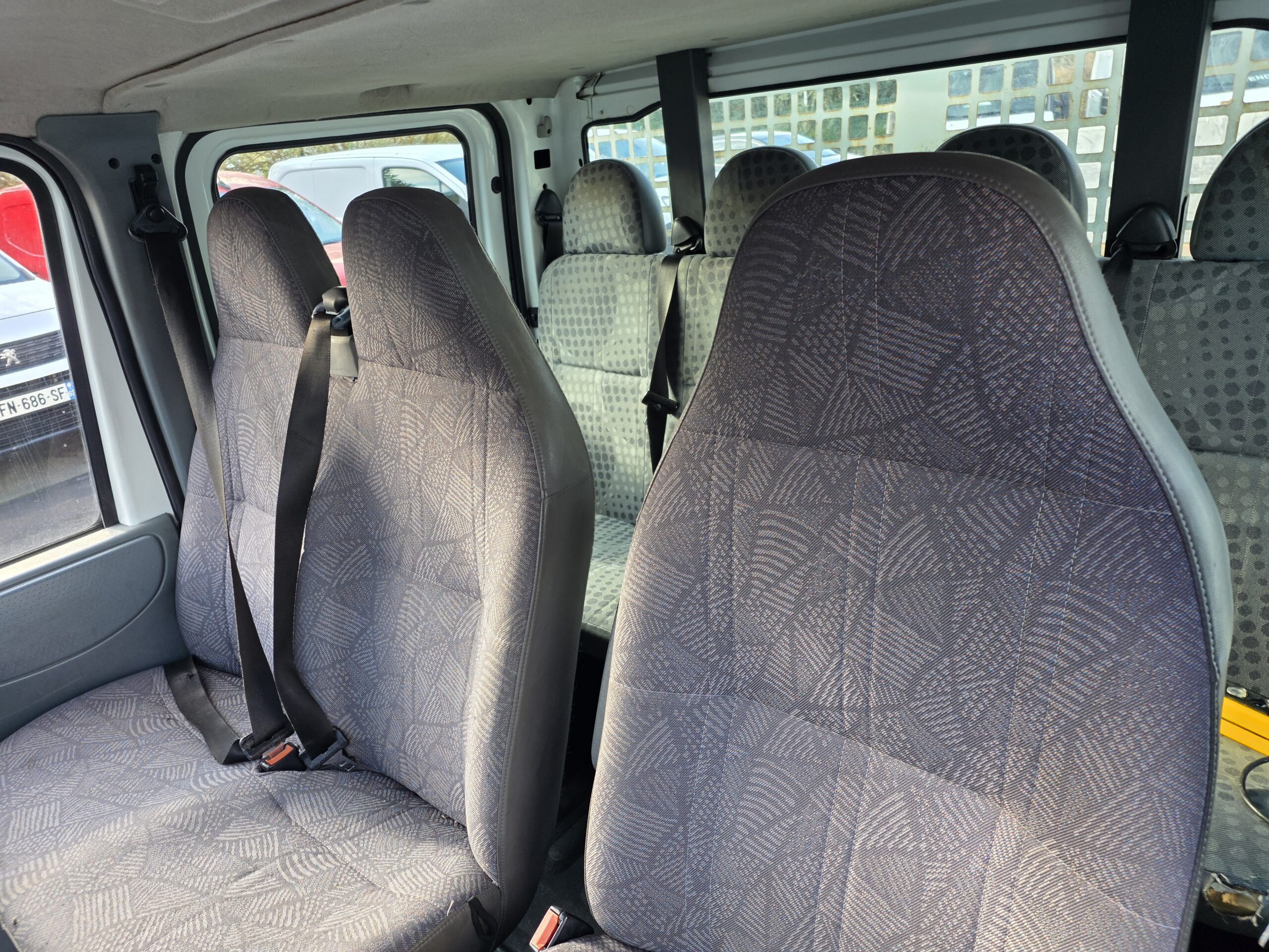 
								FORD TRANSIT DOUBLE CABINE 7 PLACES 2.4 TDCI 115CV plein									