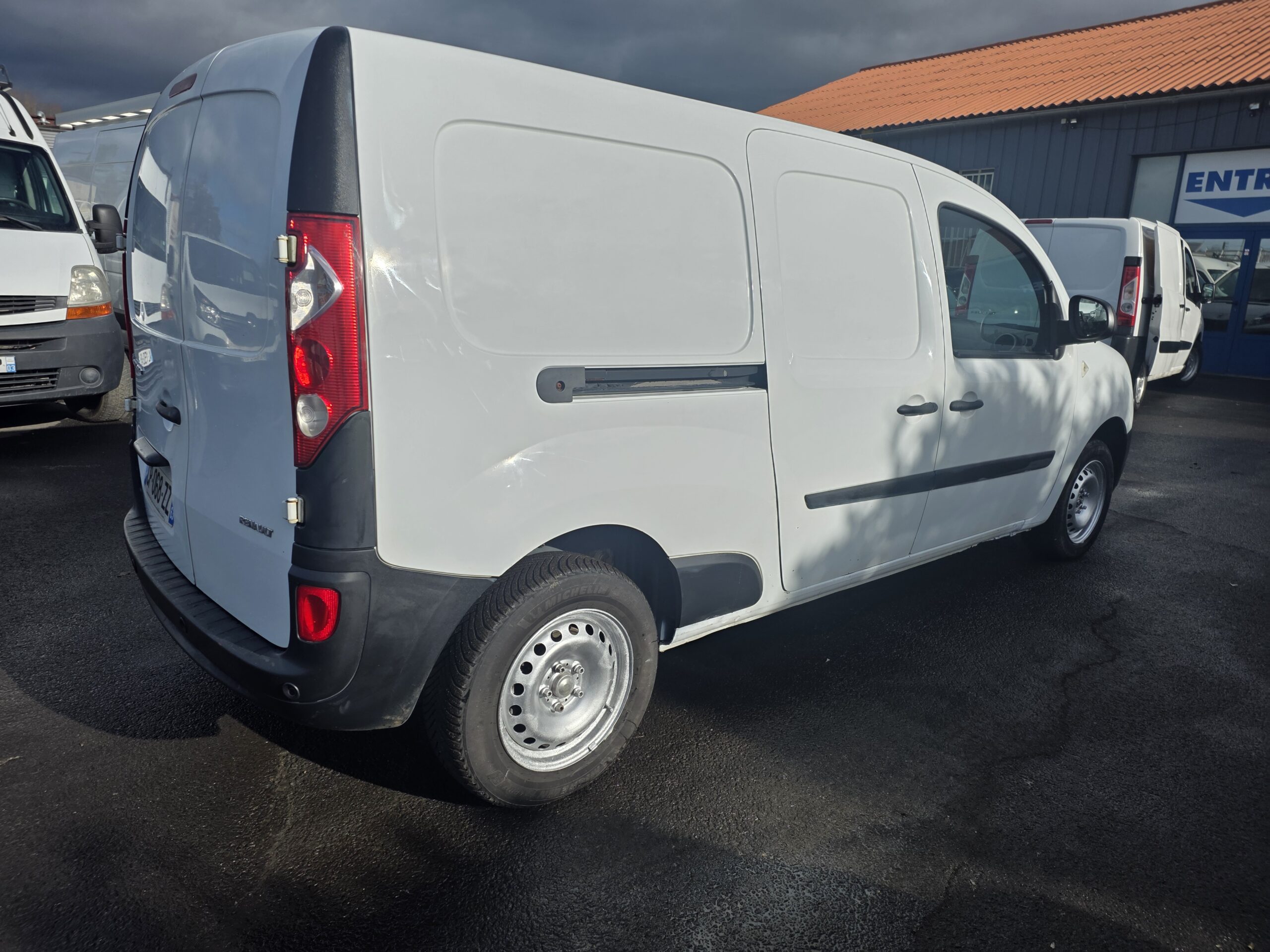 
								RENAULT  KANGOO MAXI 1.5 DCI 90CV plein									