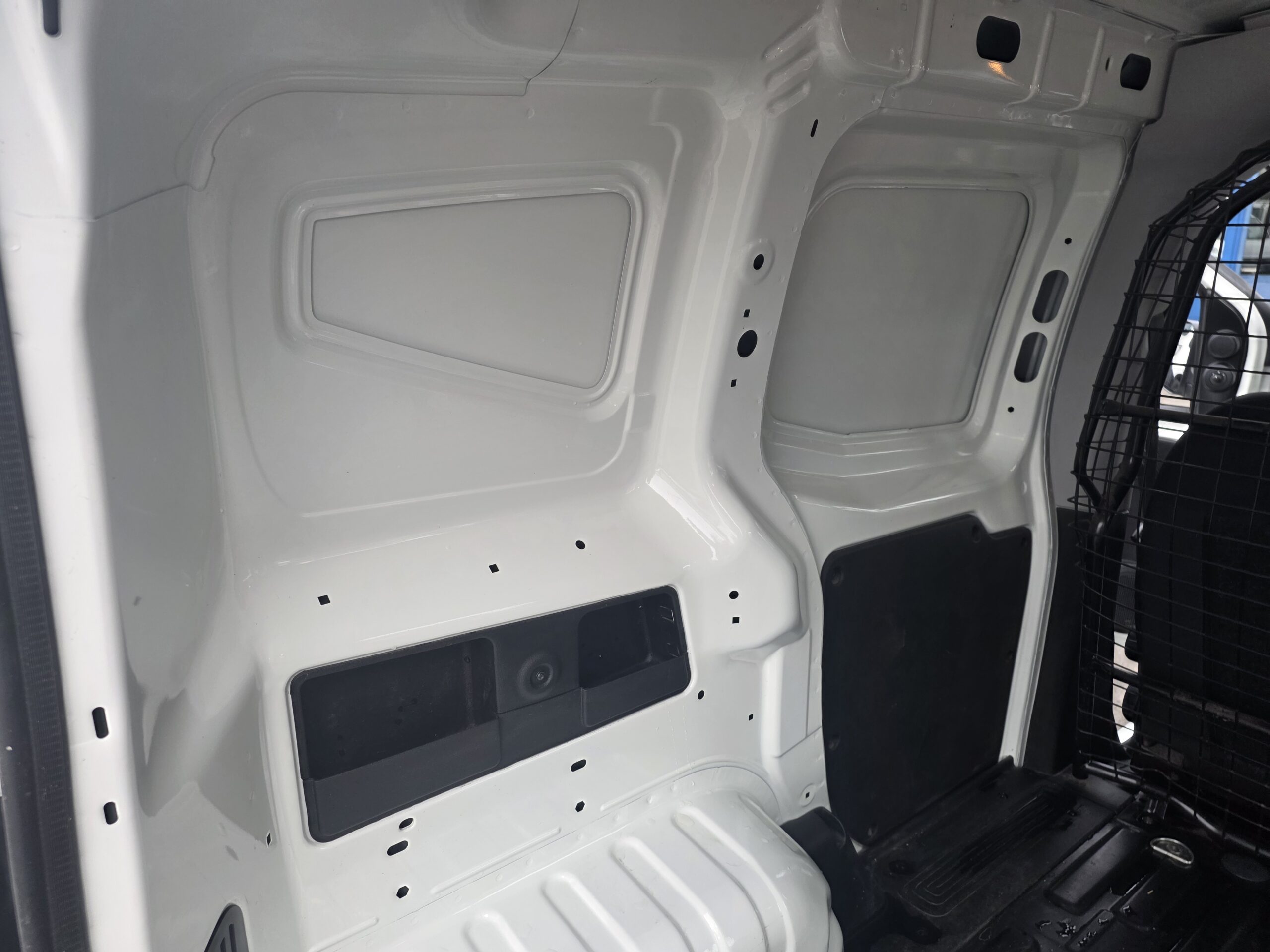 
								FIAT FIORINO 1.3 JTD 80CV GARANTIE CONSTRUCTEUR 11/2026 plein									