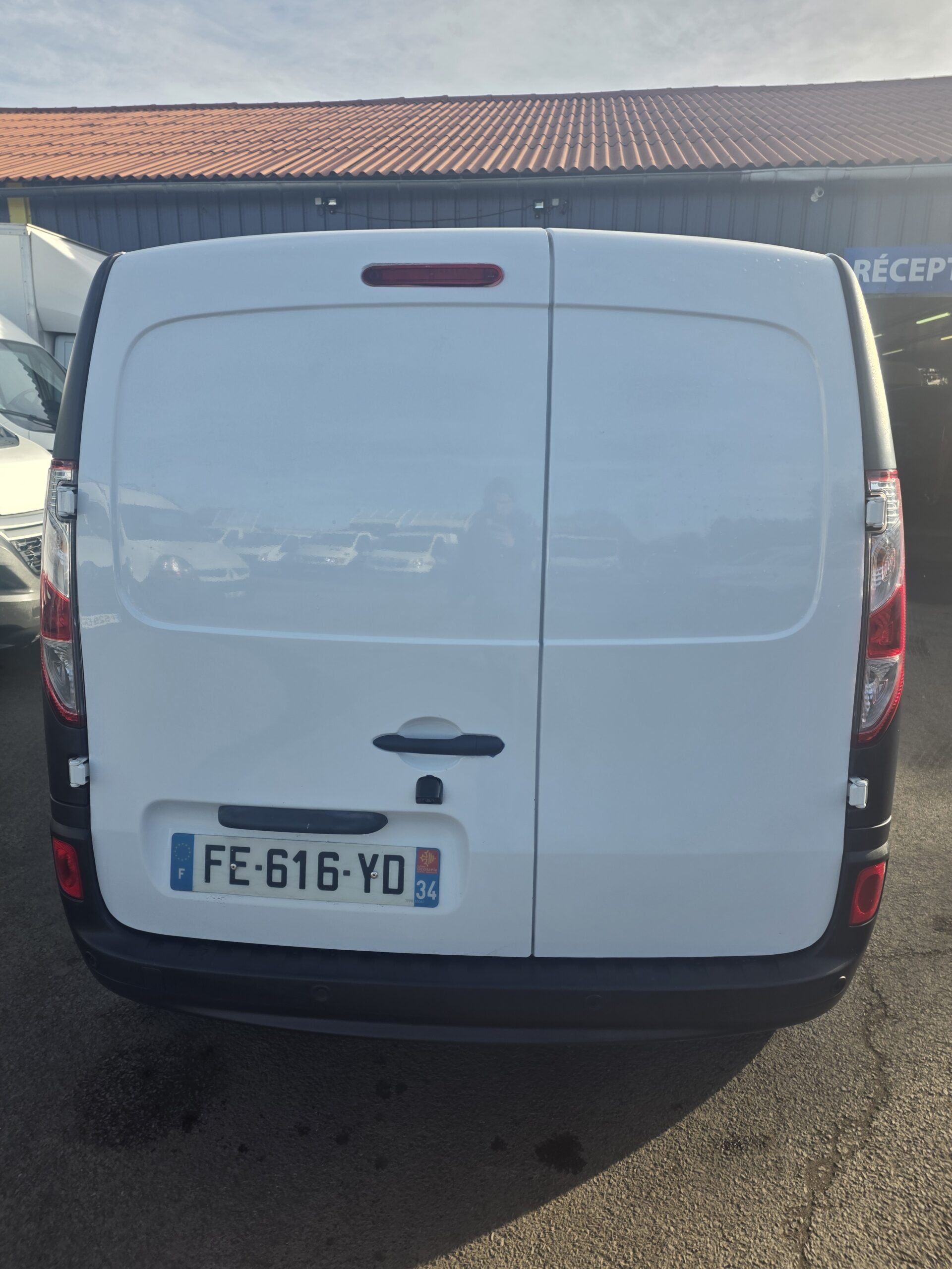 
								RENAULT KANGOO 1.5DCI 110 CV BOITE AUTOMATIQUE plein									