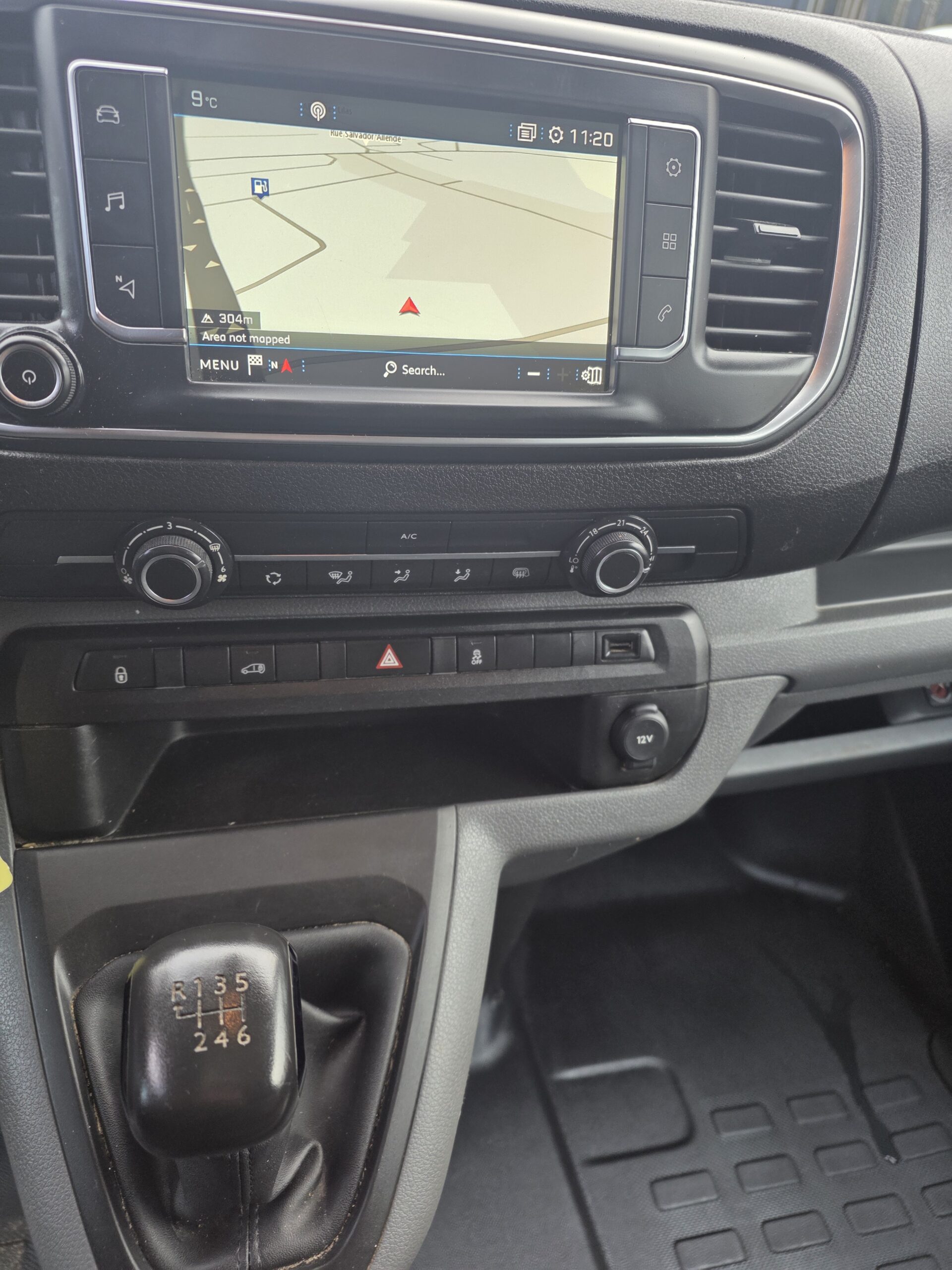 
								PEUGEOT EXPERT 1.6HDI 120CV BVM plein									