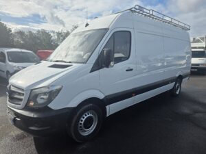 MERCEDES BENZ SPRINTER 316 LONG avec GALERIE + ÉCHELLE