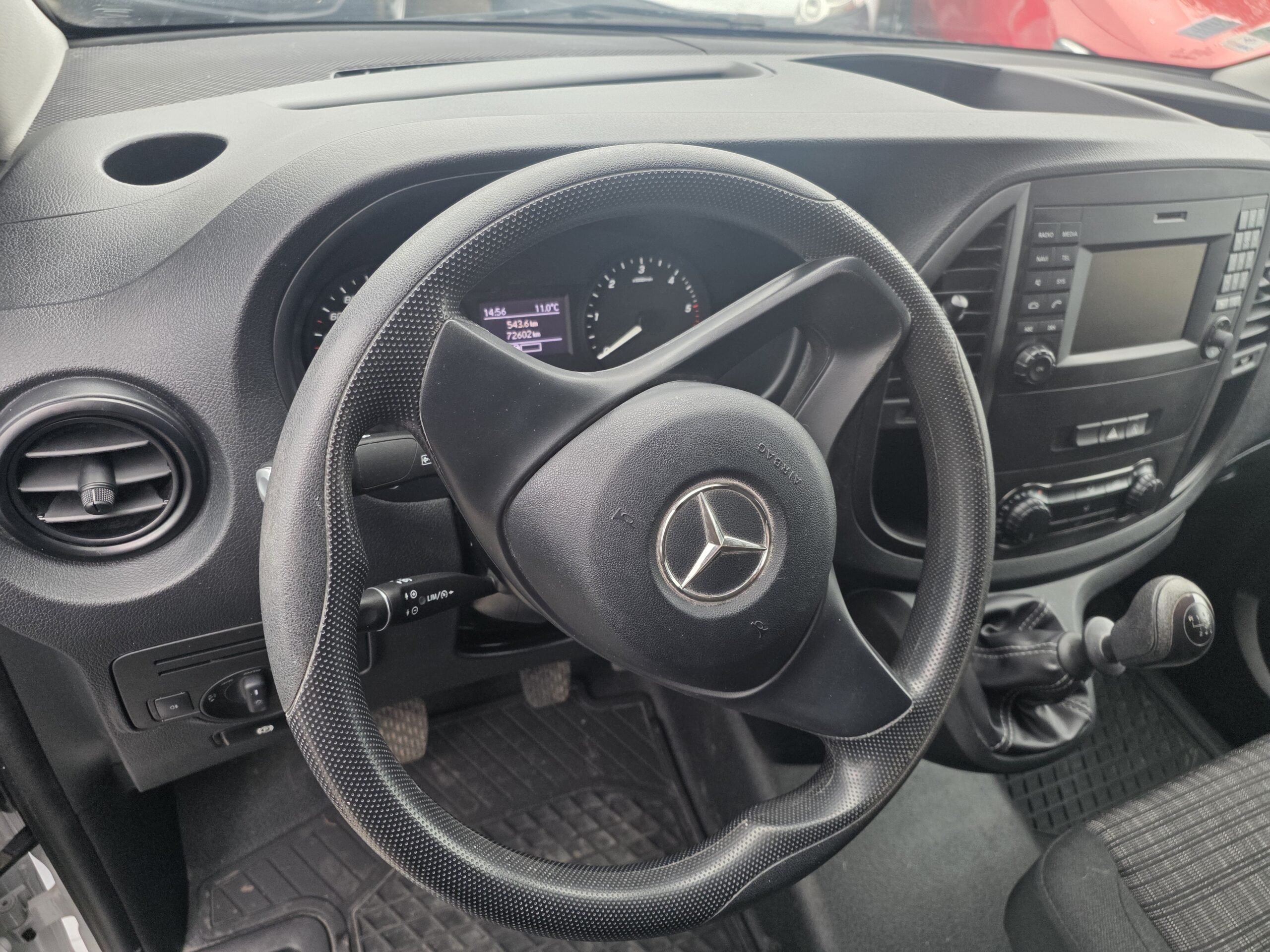 
								MERCEDES VITO  COURT 110CDI moteur Mercedes 1.7 plein									