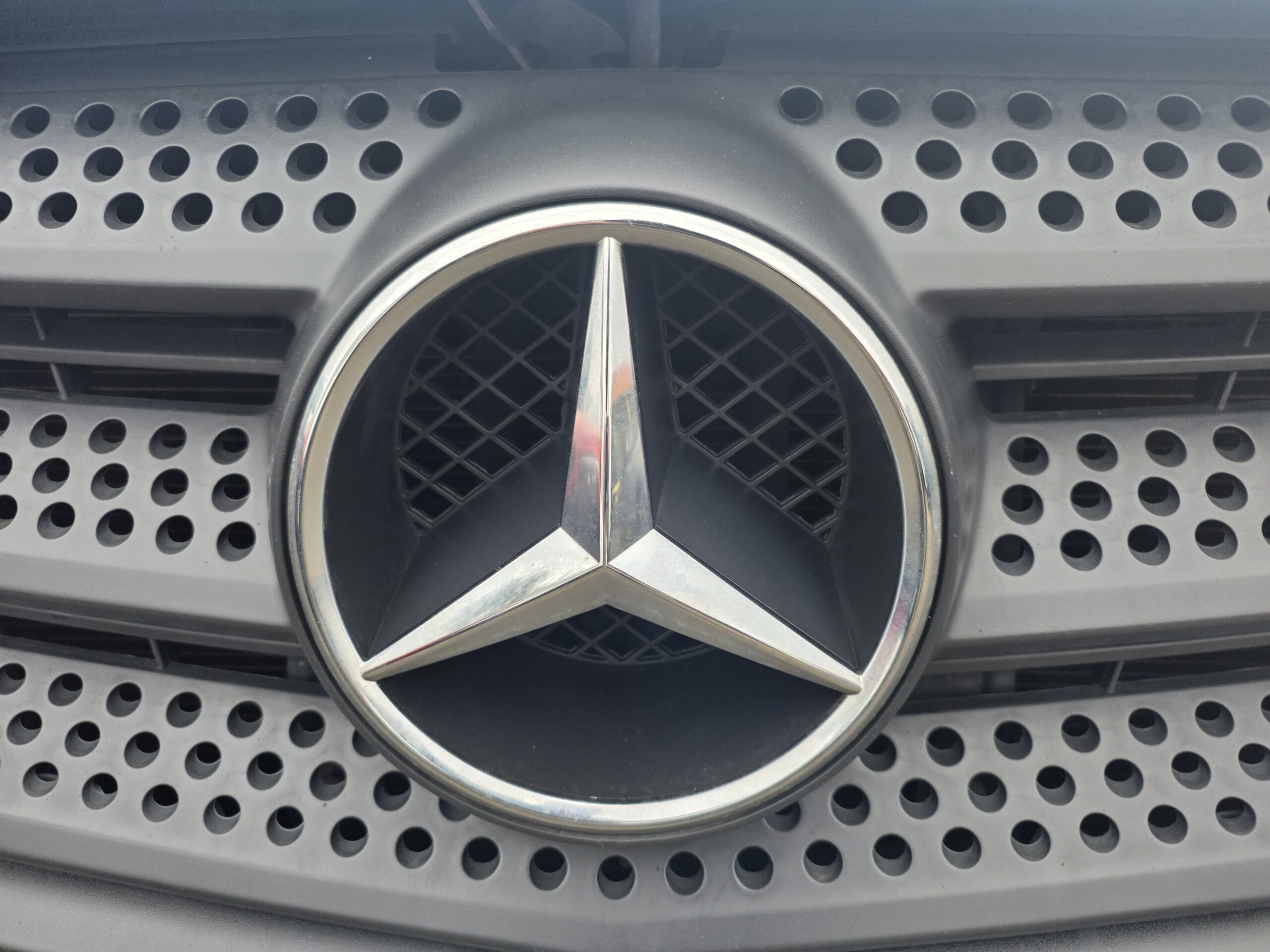 
								MERCEDES VITO  COURT 110CDI moteur Mercedes 1.7 plein									