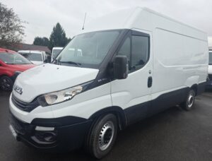 IVECO 35S14 FOURGON V12 BOITE AUTOMATIQUE 12M3