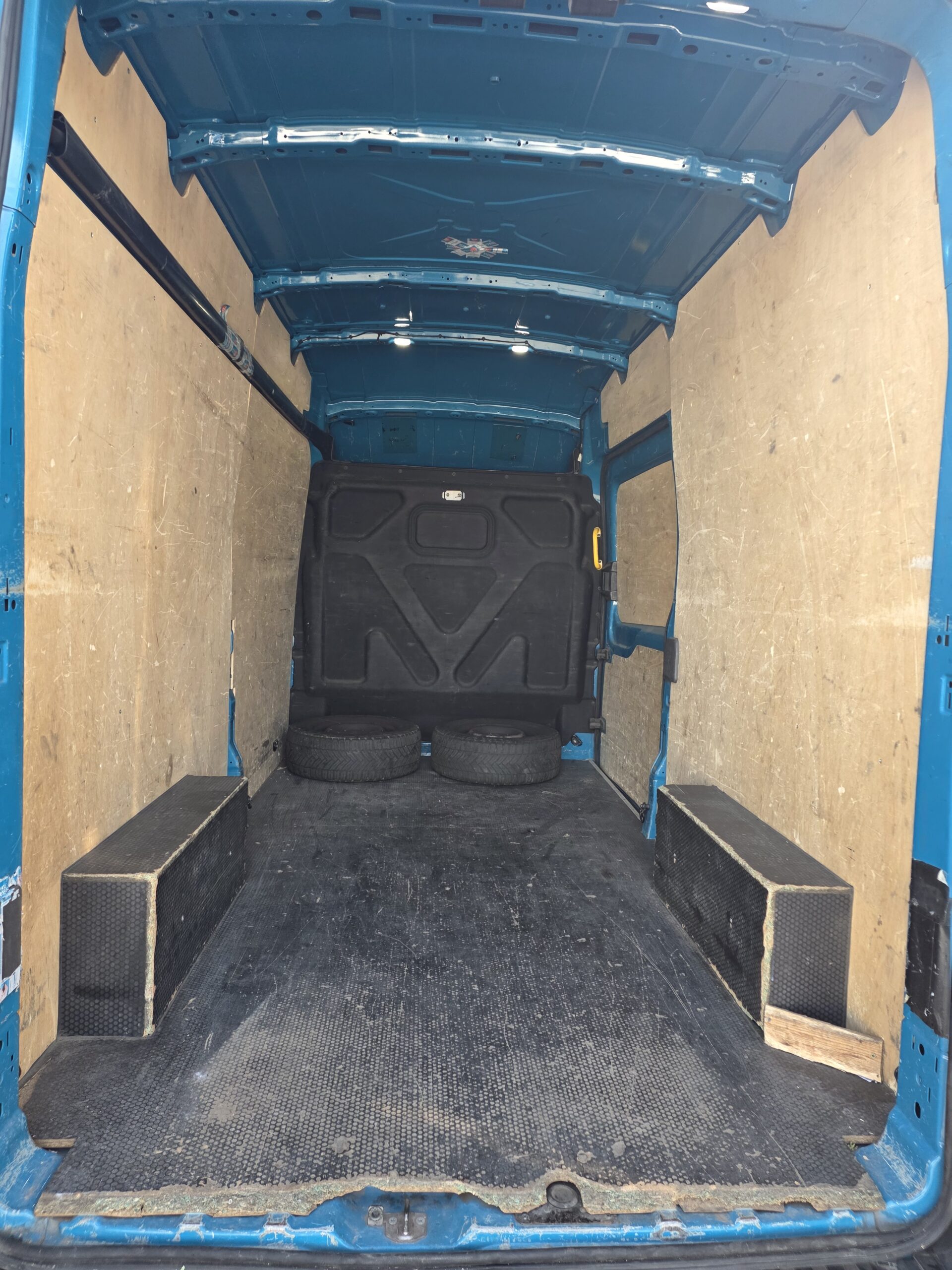 
								FORD  TRANSIT  2.0 TDCI 130CV BOITE AUTOMATIQUE plein									