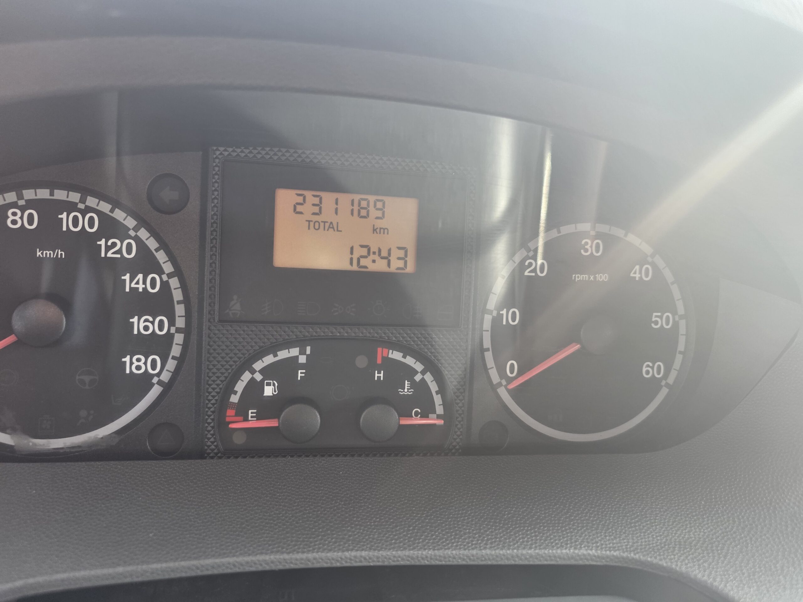 
								FIAT DUCATO 9 PLACES 2.3 MJT 120CV plein									