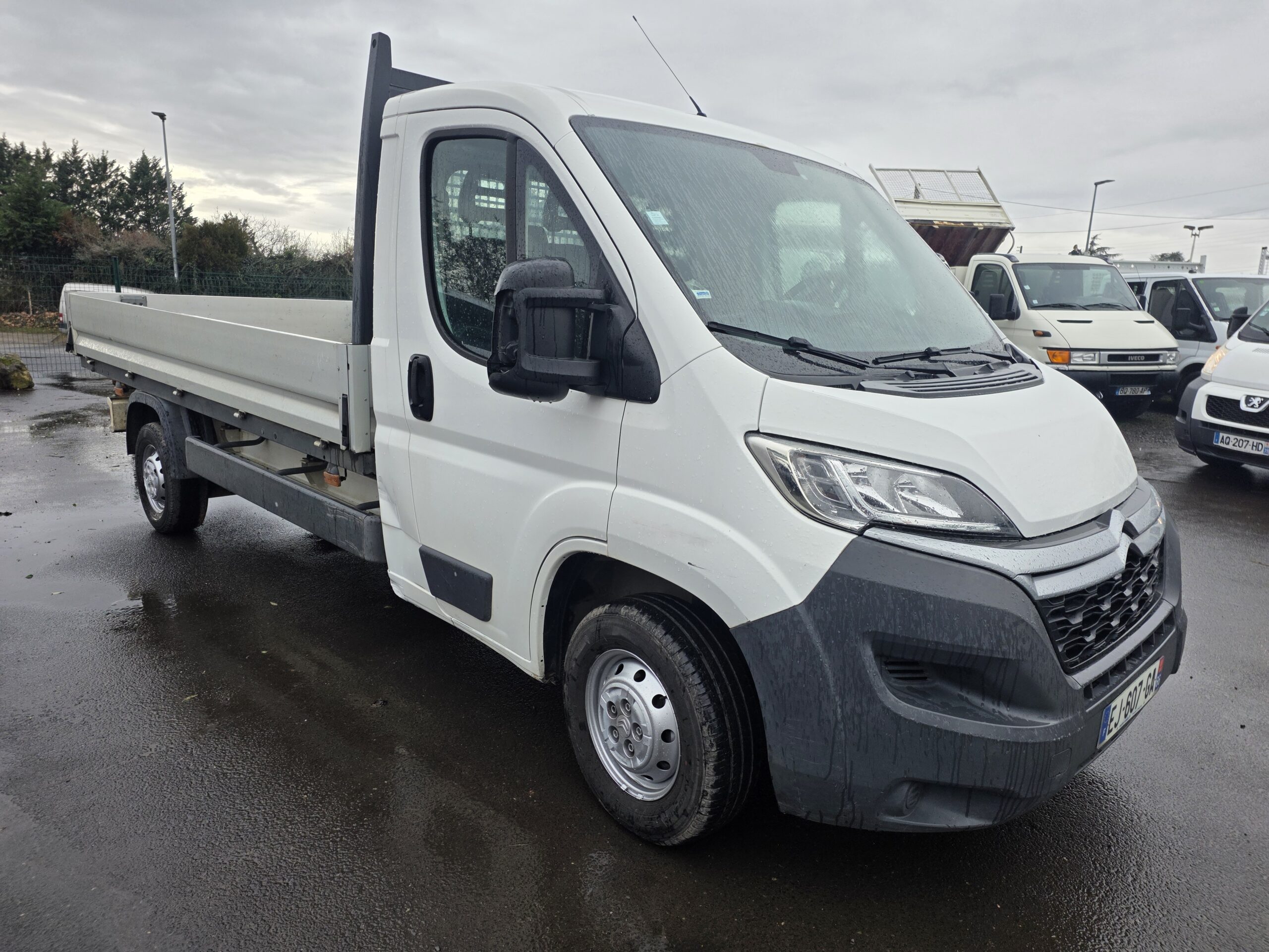 
								CITROEN JUMPER PLATEAU FIXE 2L HDI 130CV plein									
