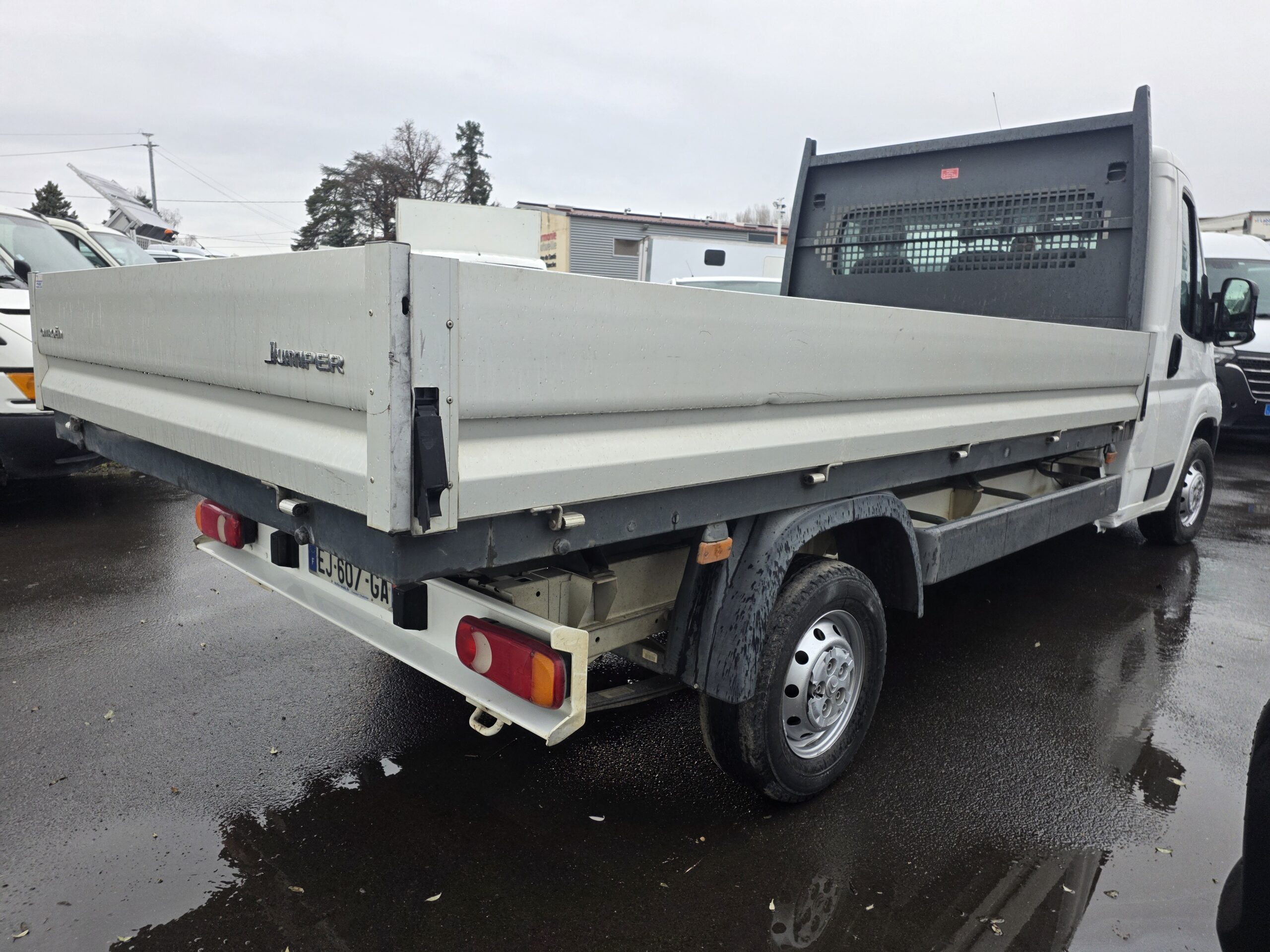 
								CITROEN JUMPER PLATEAU FIXE 2L HDI 130CV plein									