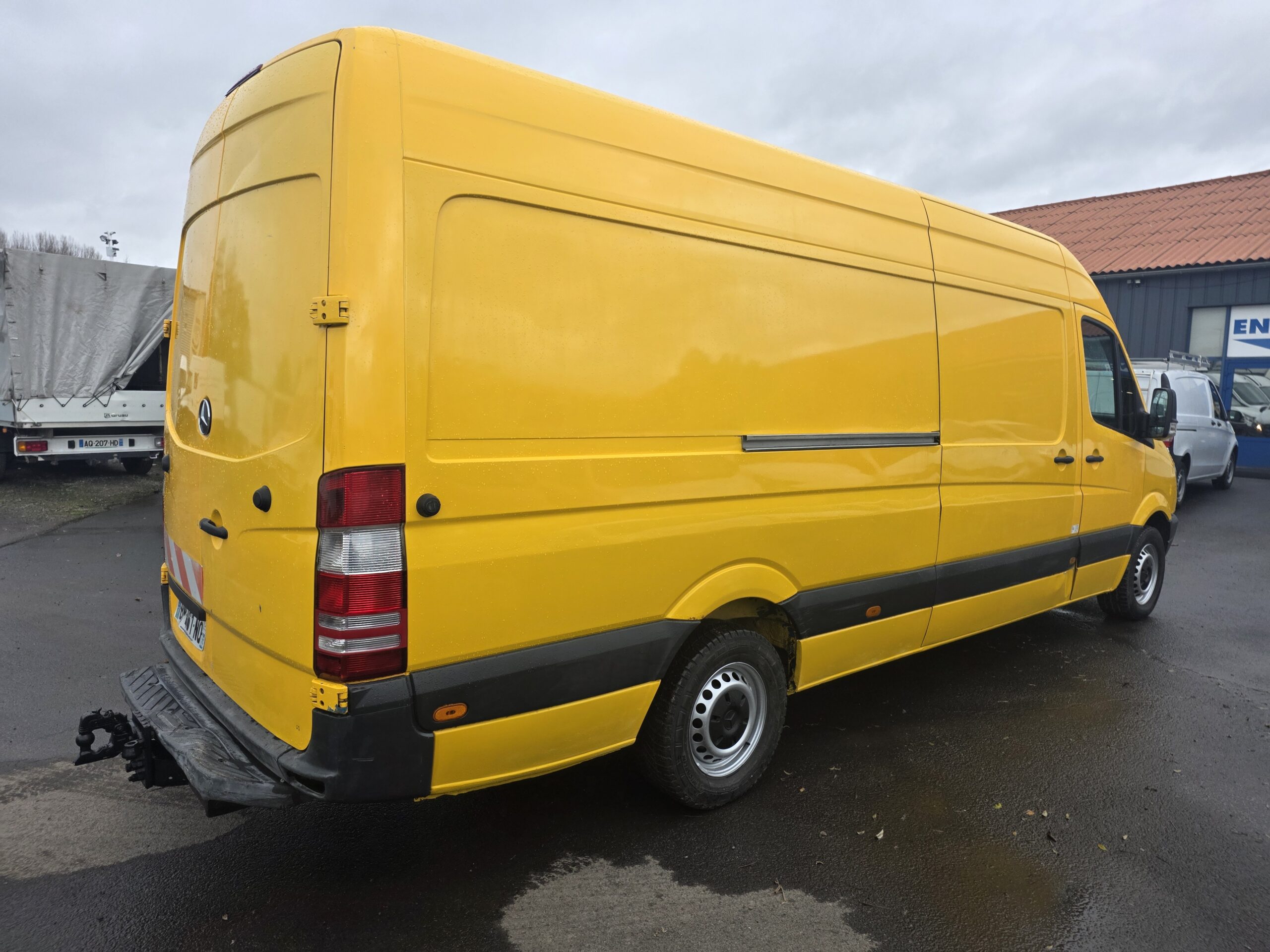 
								MERCEDES SPRINTER 316CDI LONG équivalent L4H3 BOITE AUTOMATIQUE MOTEUR NEUF plein									