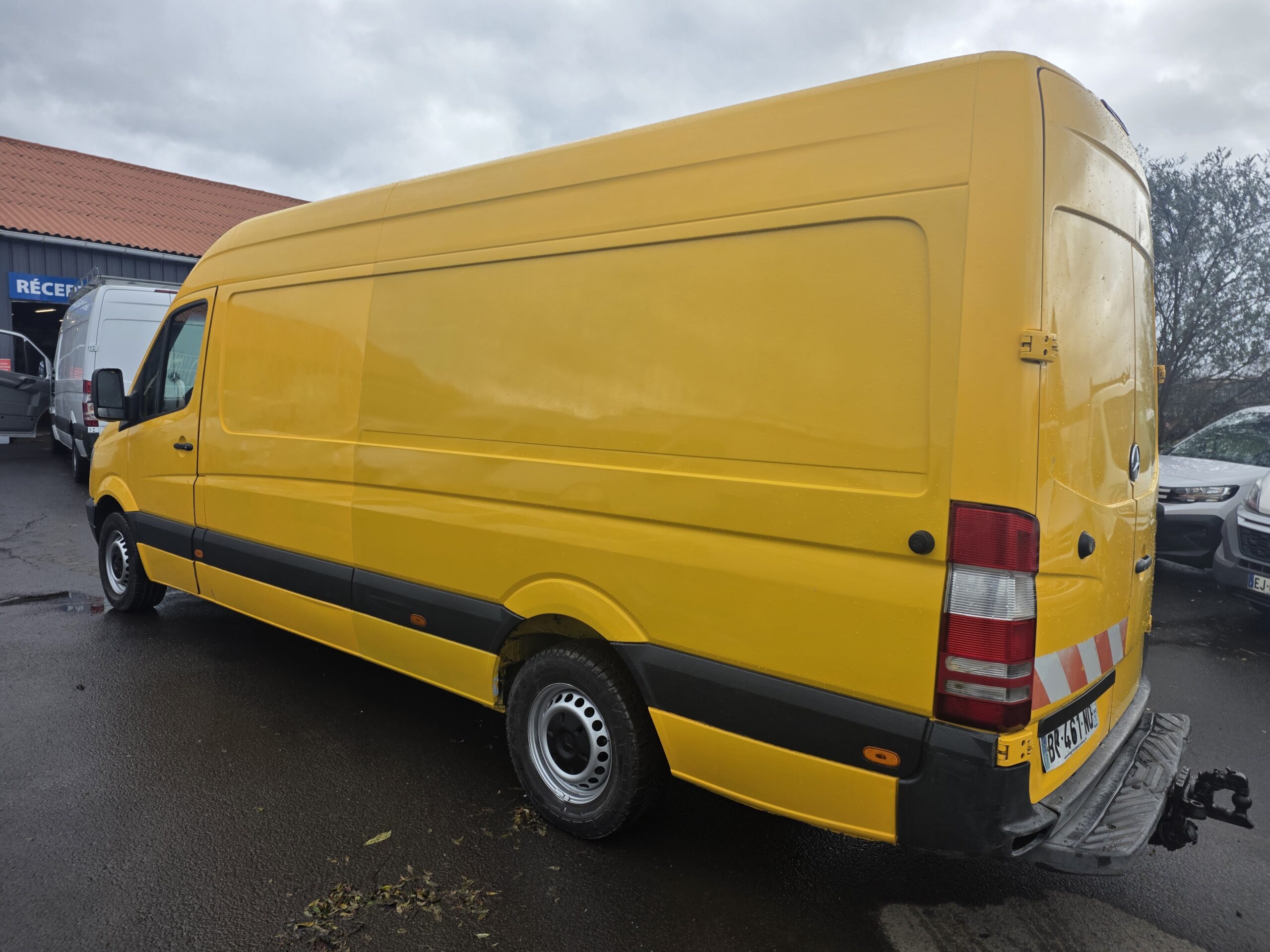 
								MERCEDES SPRINTER 316CDI LONG équivalent L4H3 BOITE AUTOMATIQUE MOTEUR NEUF plein									