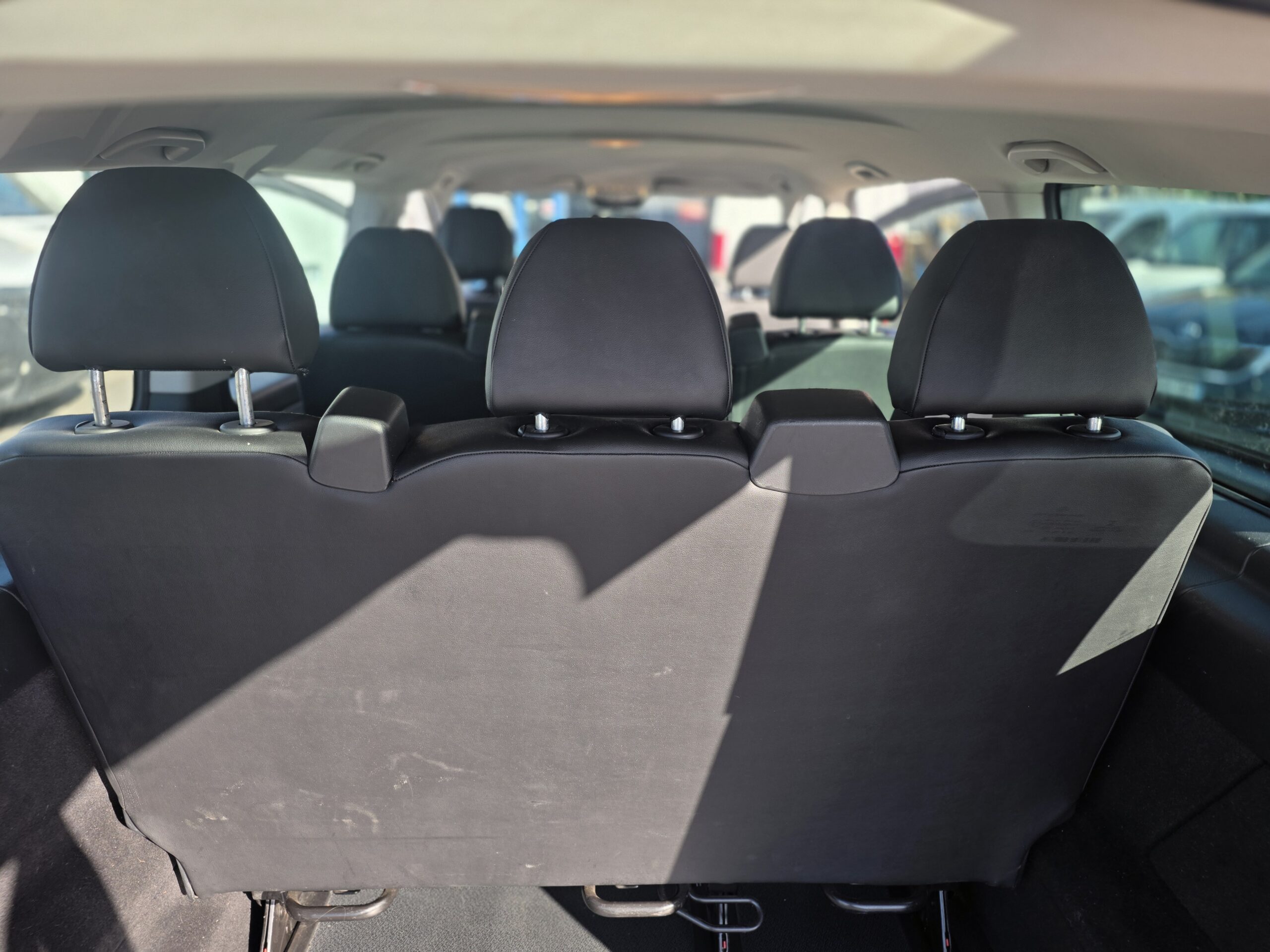 
								Mercedes VITO TOURER 114 CDI MOYEN 9 PLACES BOITE AUTOMATIQUE plein									