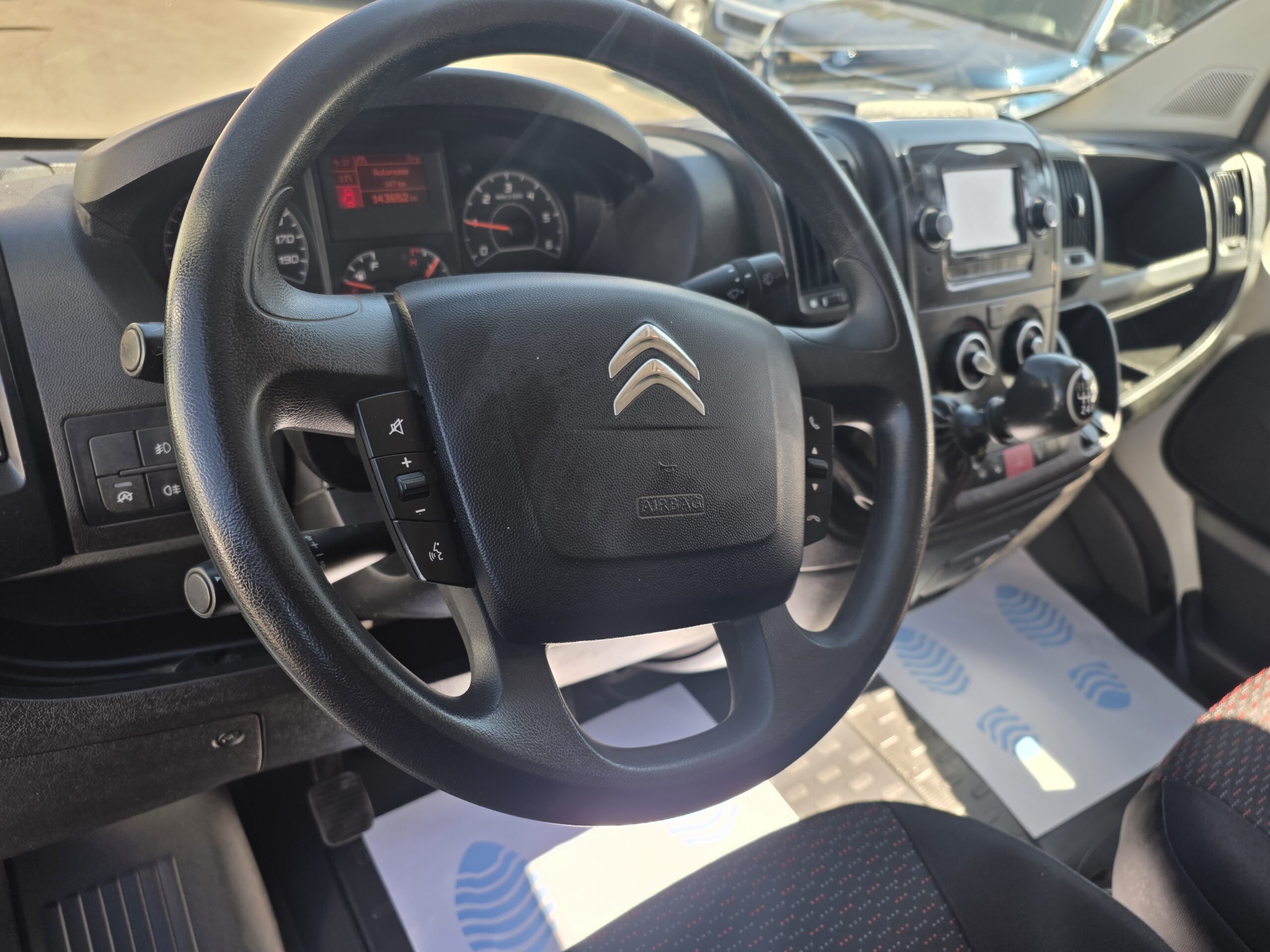
								CITROEN JUMPER 2.2 HDI L2H2 120CV plein									