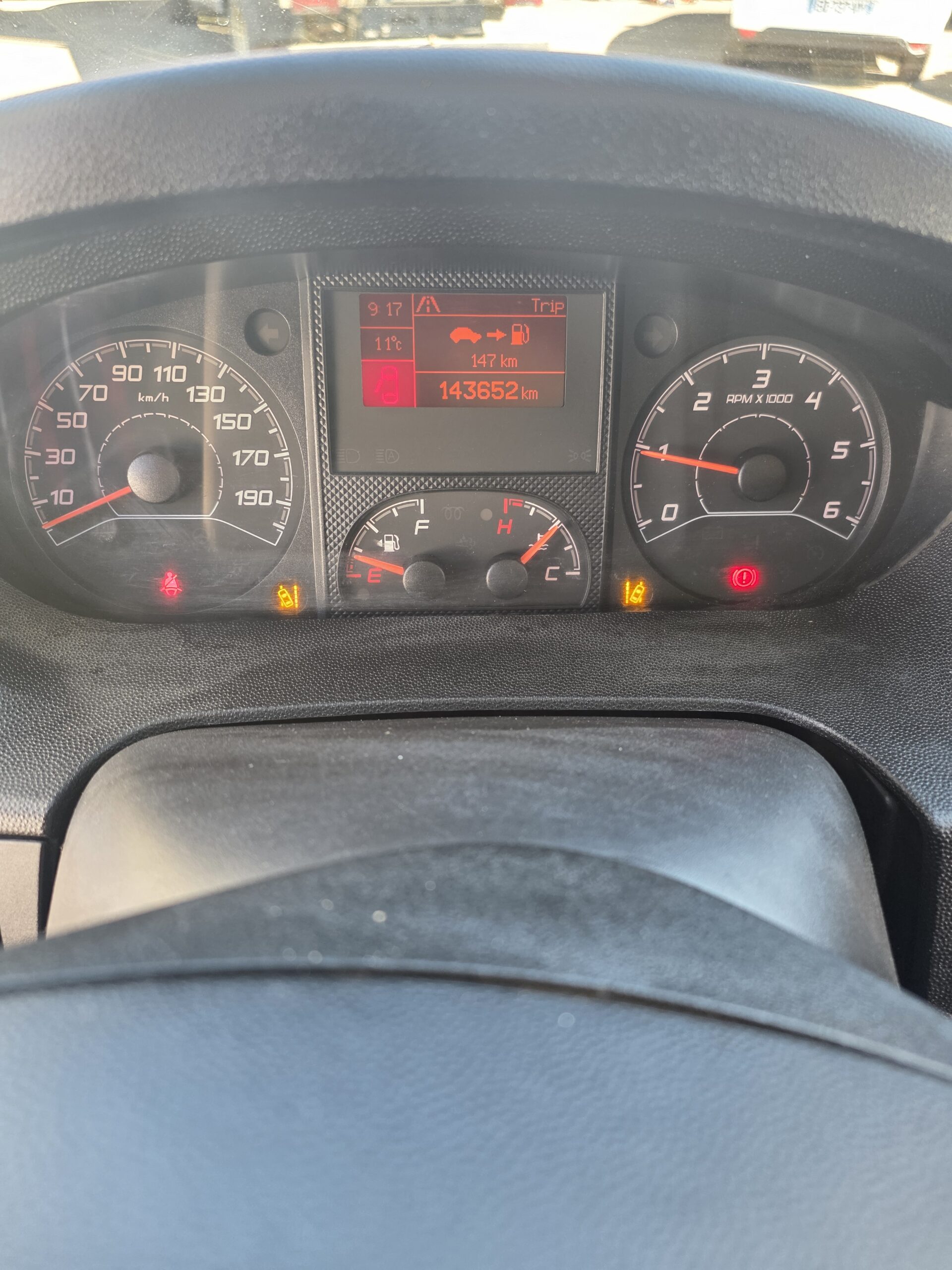 
								CITROEN JUMPER 2.2 HDI L2H2 120CV plein									