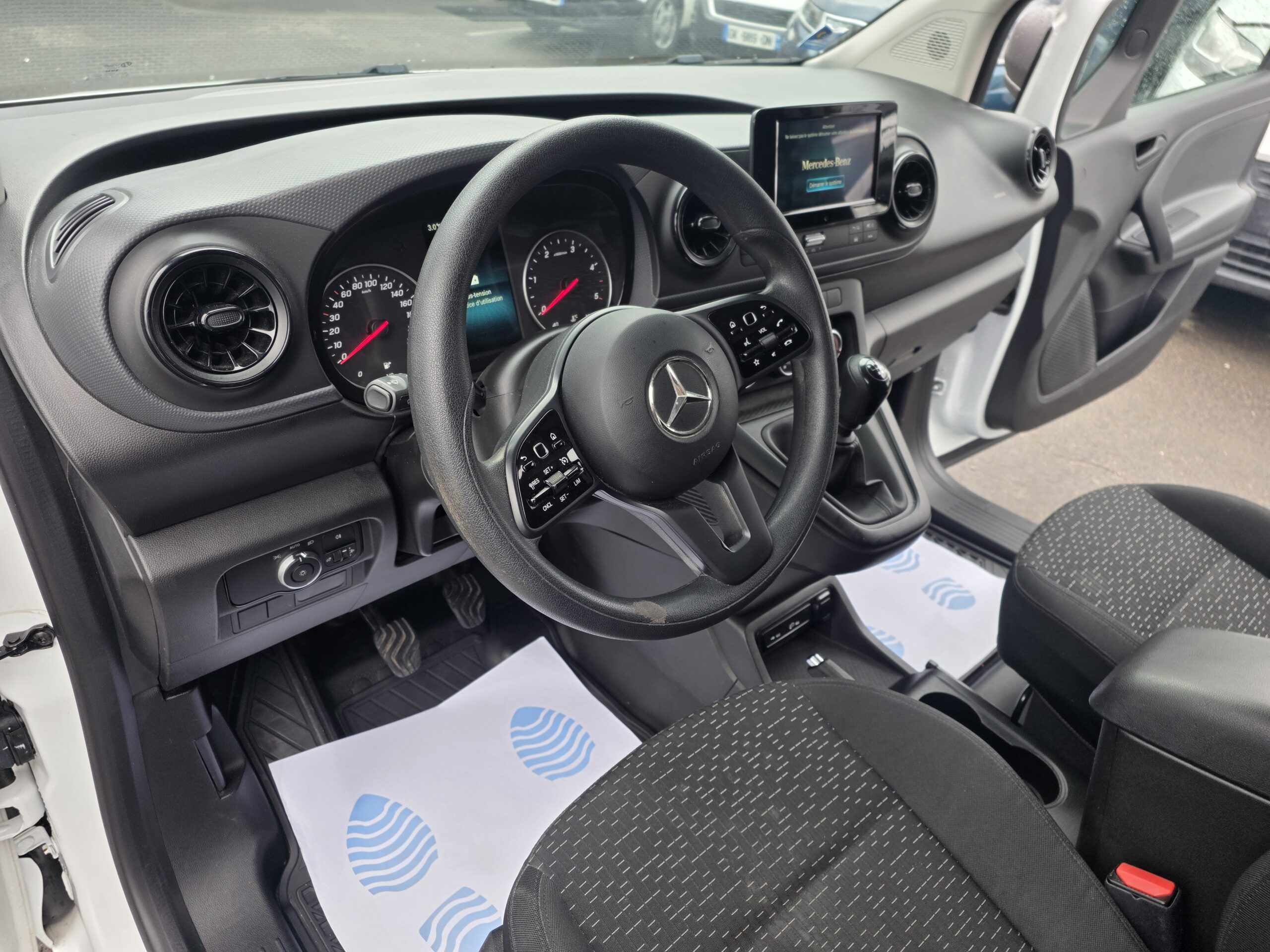 
								MERCEDES CITAN 112 CDI BOITE MANUELLE plein									