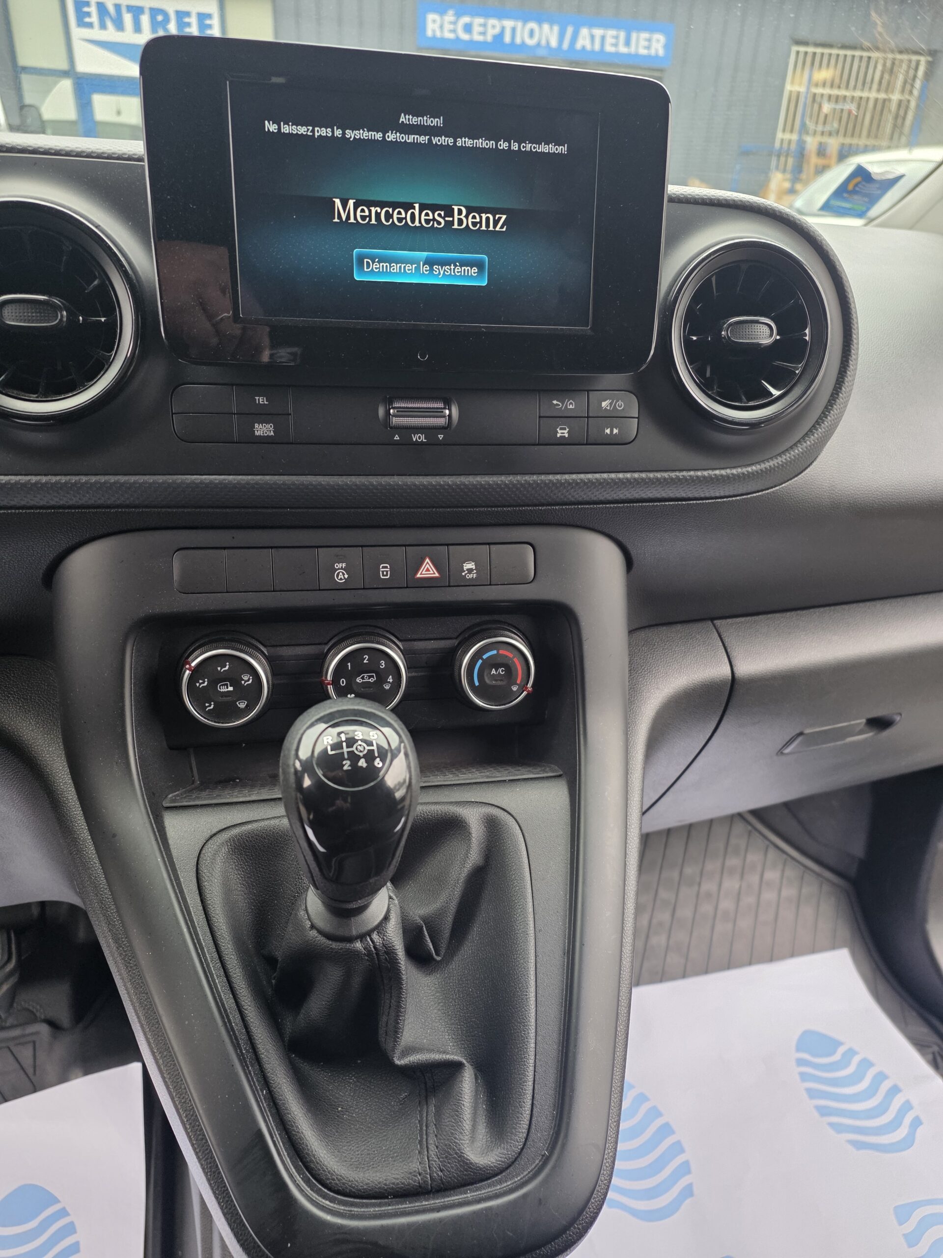 
								MERCEDES CITAN 112 CDI BOITE MANUELLE plein									