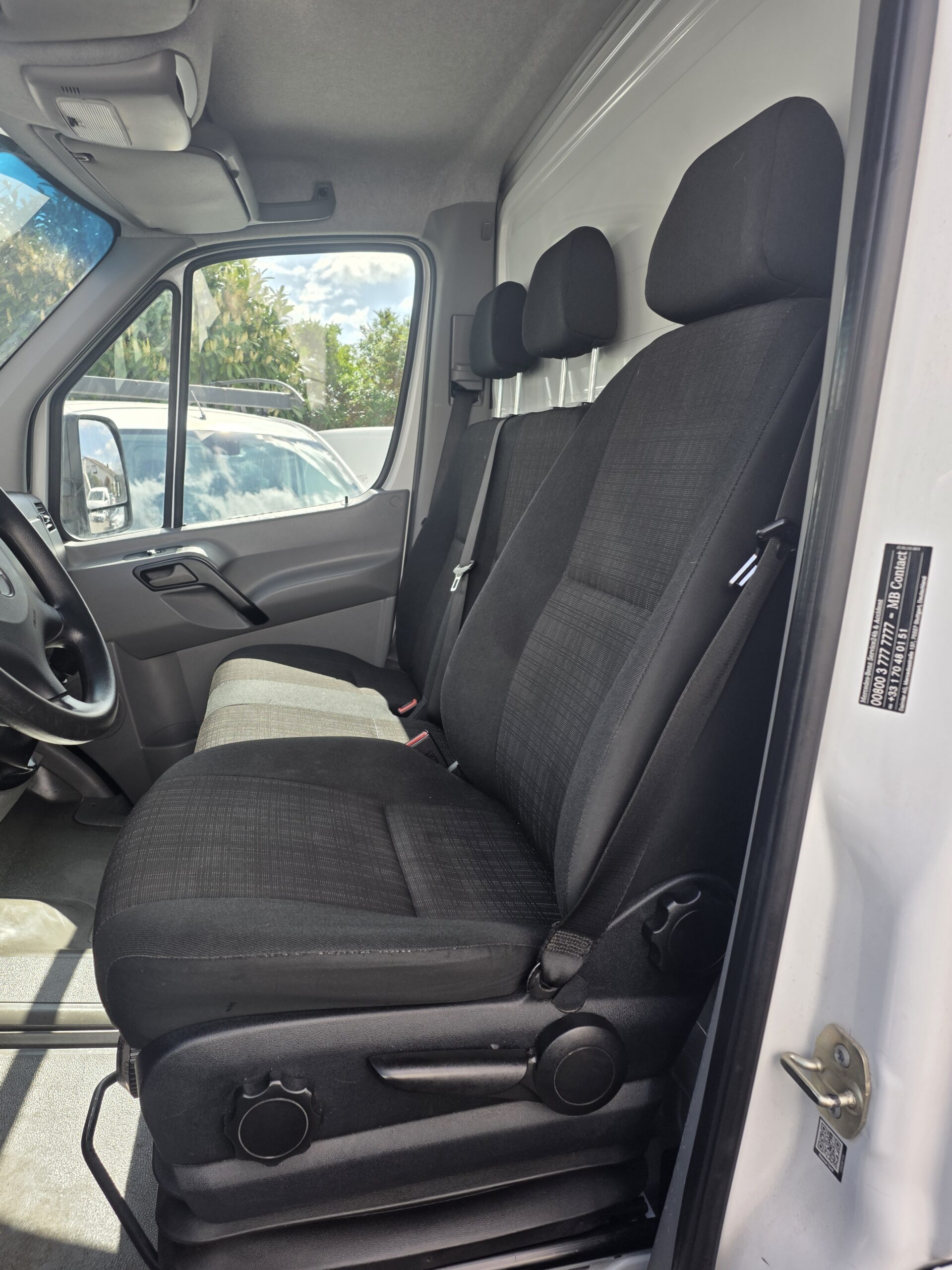 
								MERCEDES BENZ 316 CDI FRIGO groupe CARRIER plein									