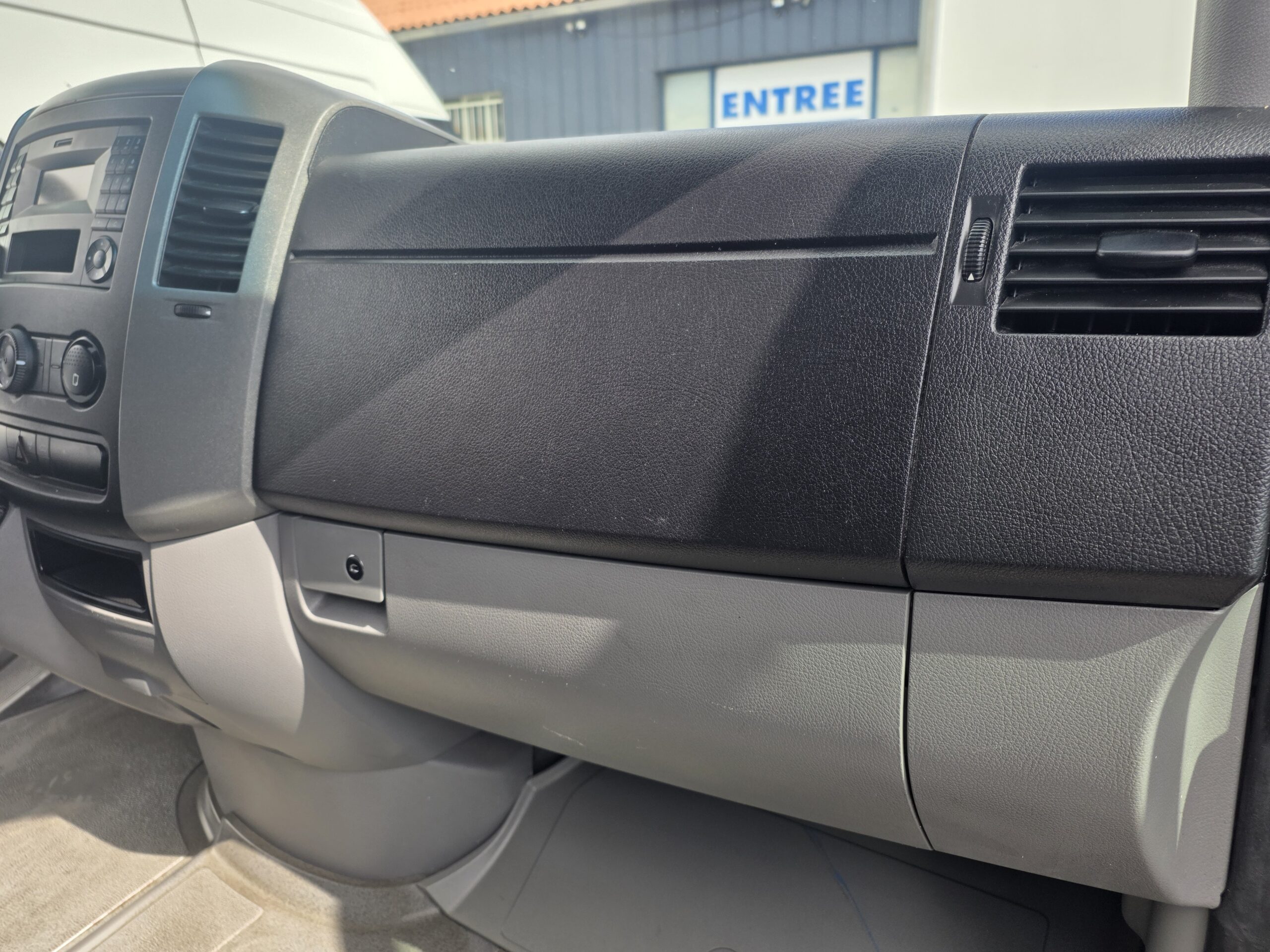 
								MERCEDES BENZ 316 CDI FRIGO groupe CARRIER plein									