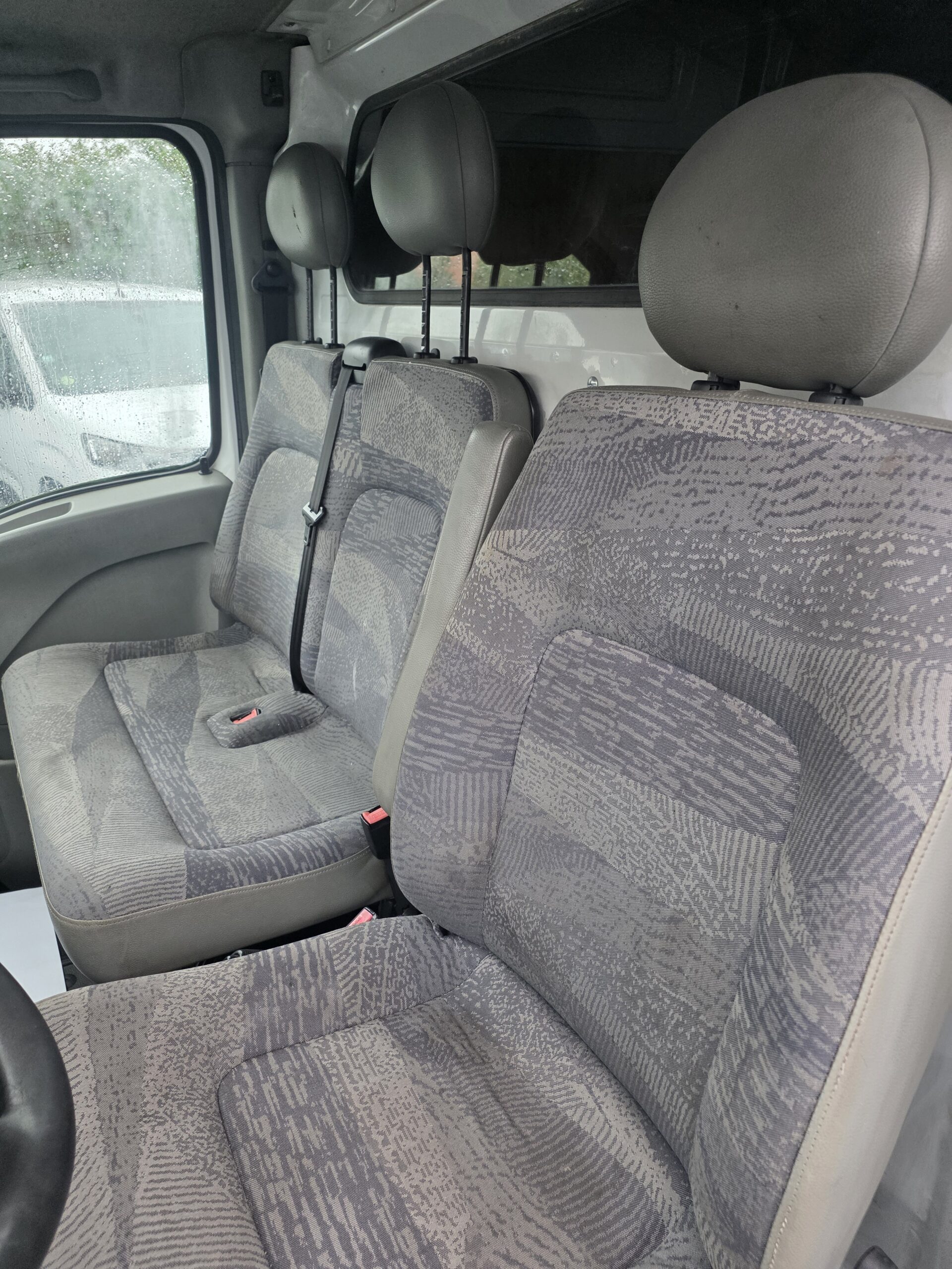 
								RENAULT MASTER 2.5 DCI 100CV L2H2 plein									