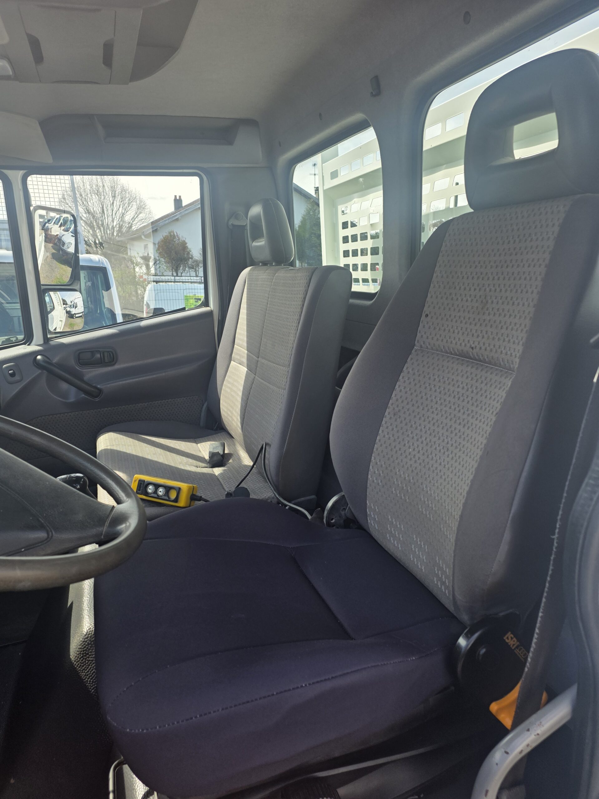 
								NISSAN ATLEON BENNE 3L 150CV plein									