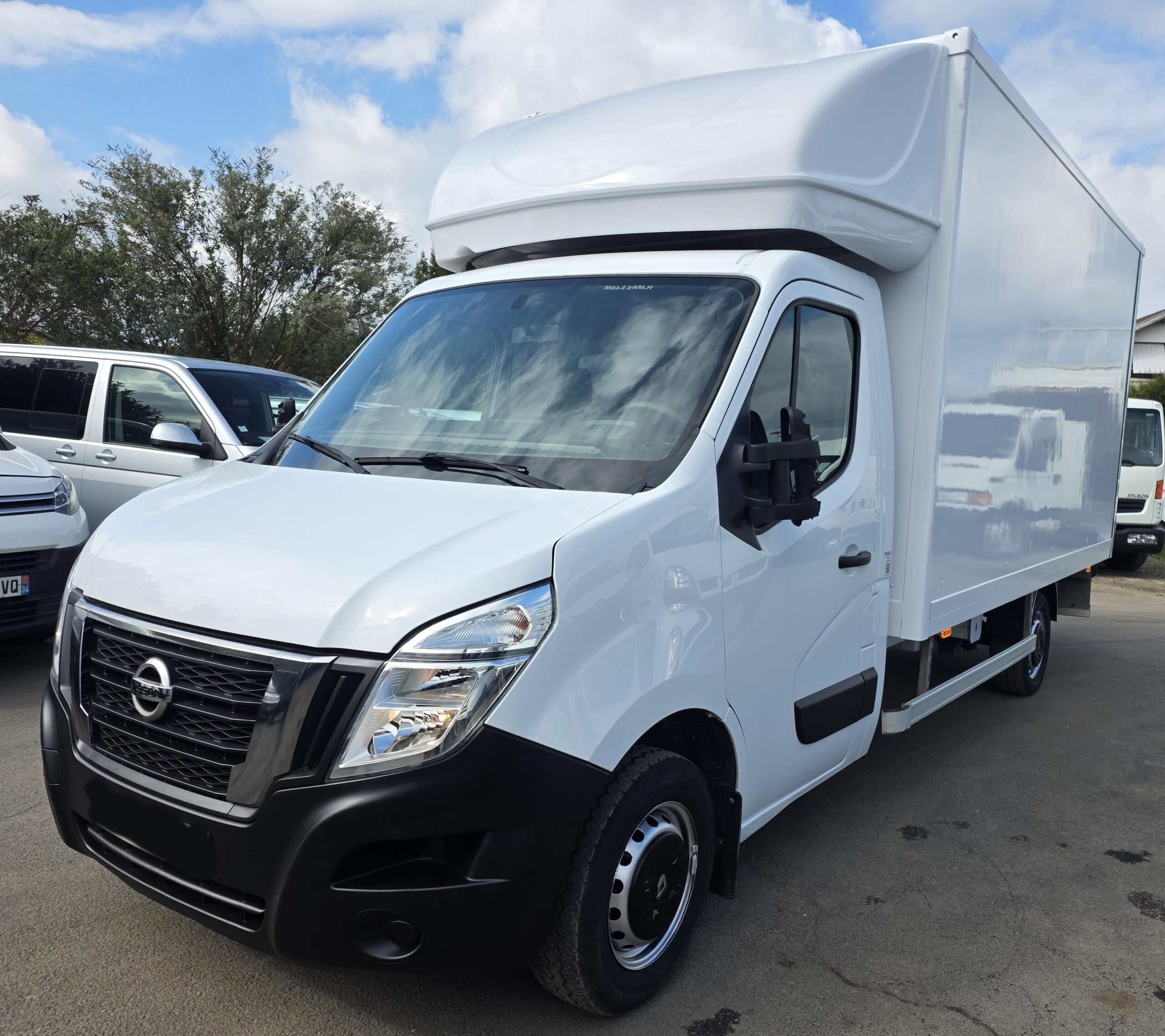NISSAN NV400 2.3L 165CV CAISSE HAYON