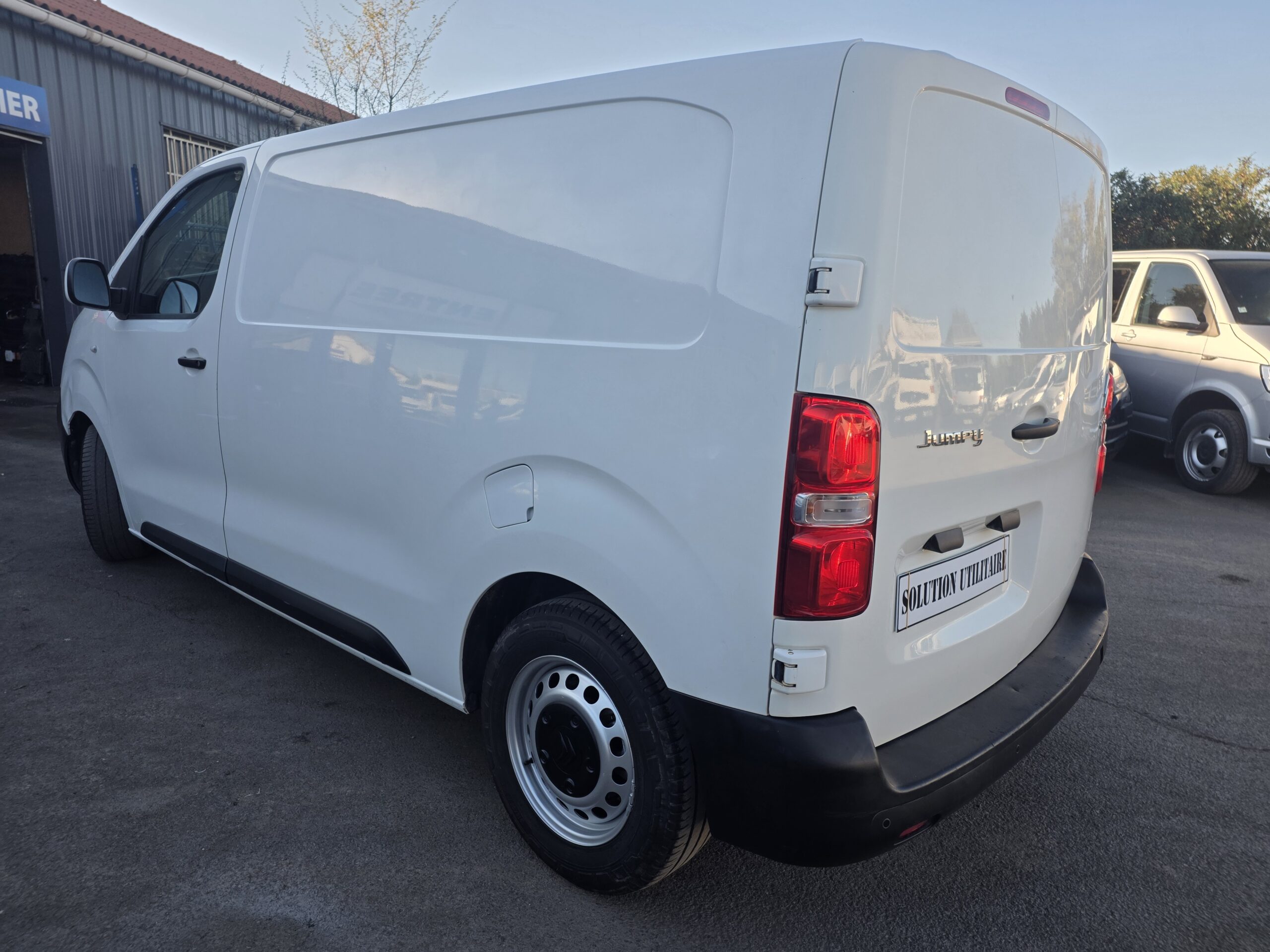 
								CITROEN JUMPY 1.6 HDI 120CV TÔLÉ plein									
