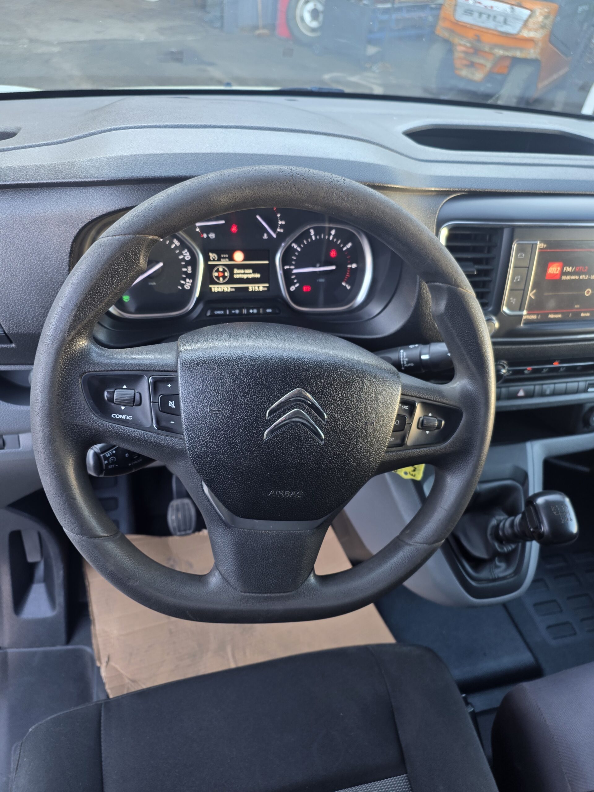 
								CITROEN JUMPY 1.6 HDI 120CV TÔLÉ plein									